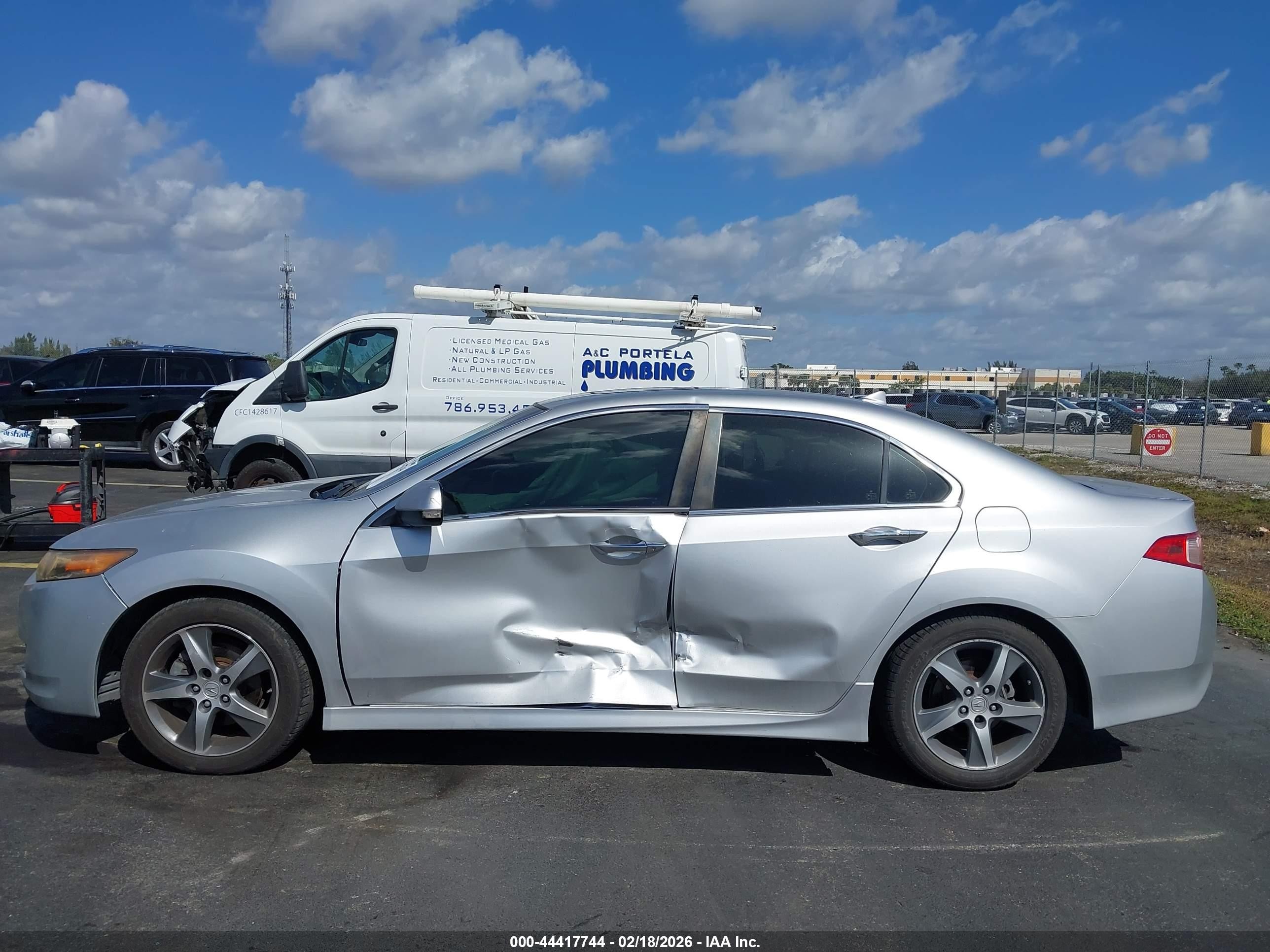 2012 Acura Tsx 2.4 Silver vin: JH4CU2F80CC003816