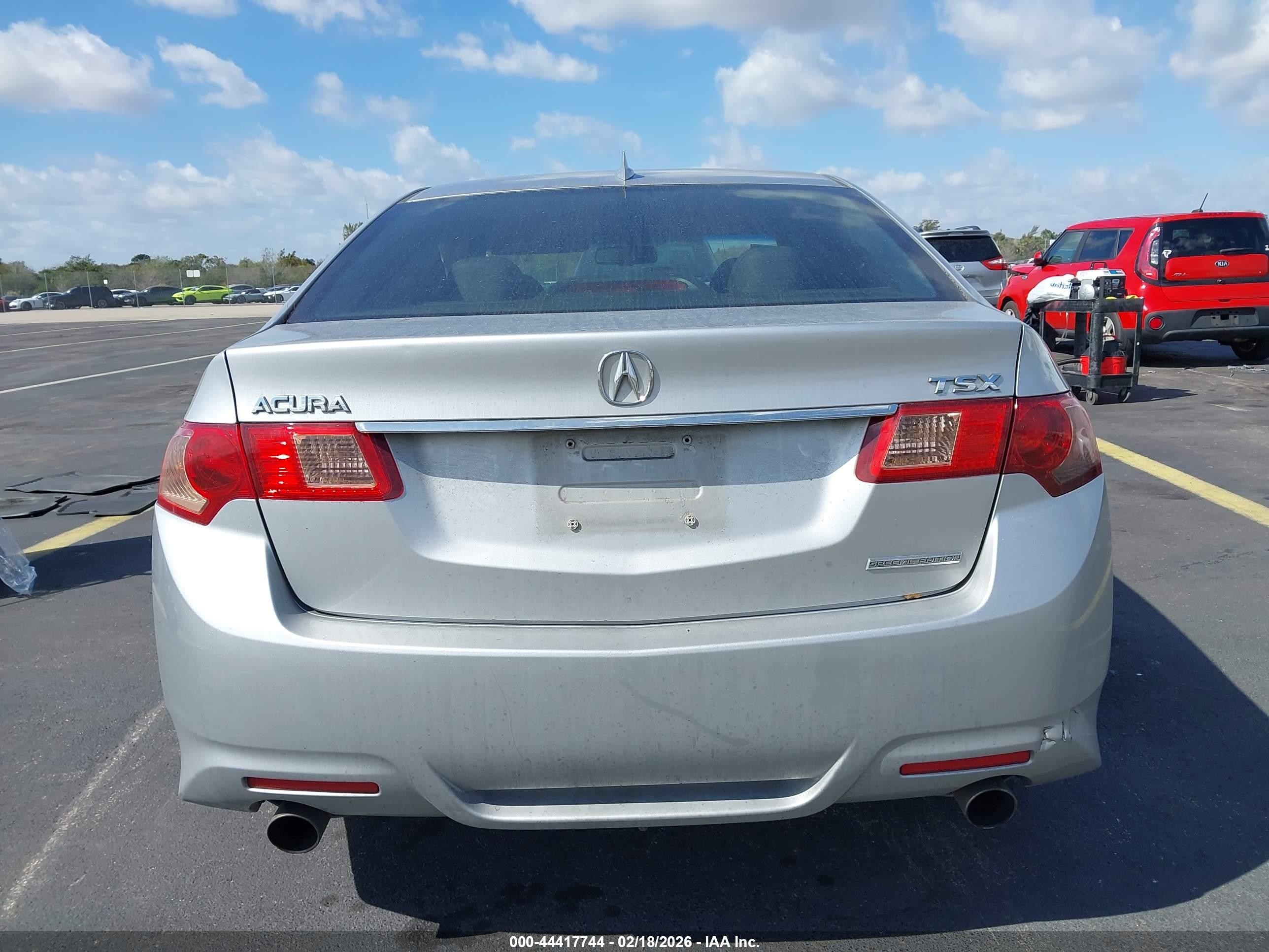 2012 Acura Tsx 2.4 Silver vin: JH4CU2F80CC003816