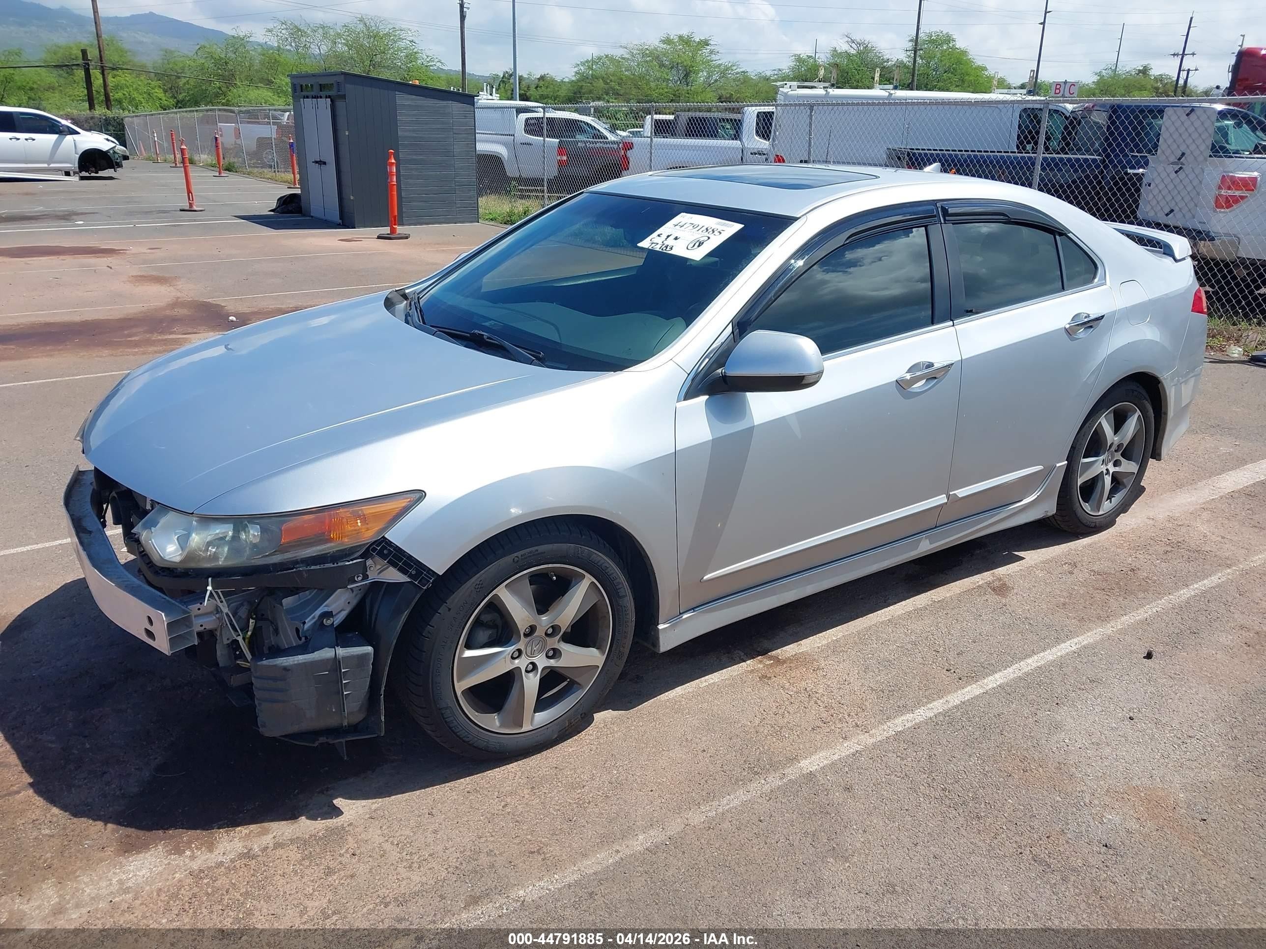 2013 Acura Tsx 2.4 Silver vin: JH4CU2F80DC008466