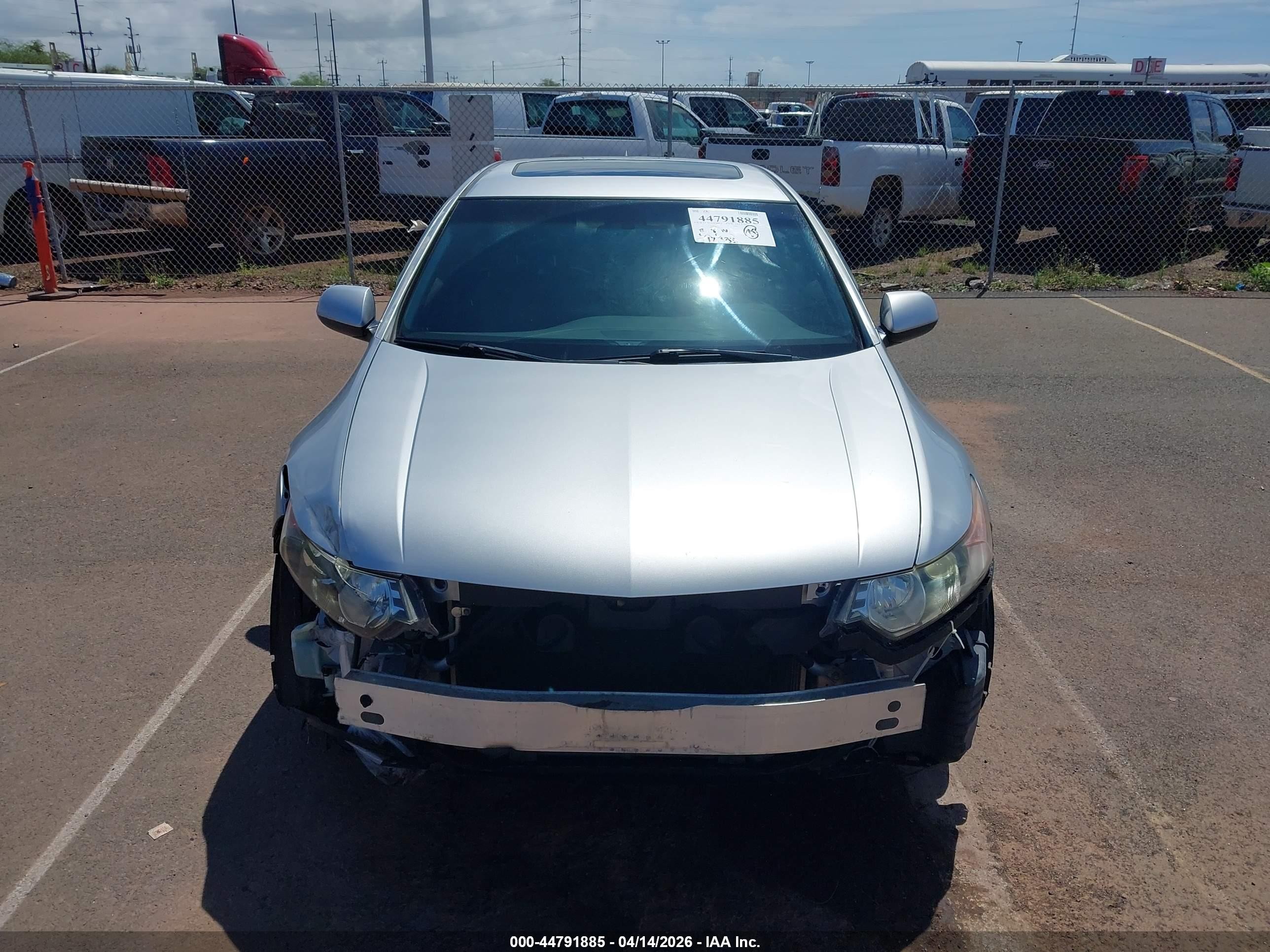 2013 Acura Tsx 2.4 Silver vin: JH4CU2F80DC008466
