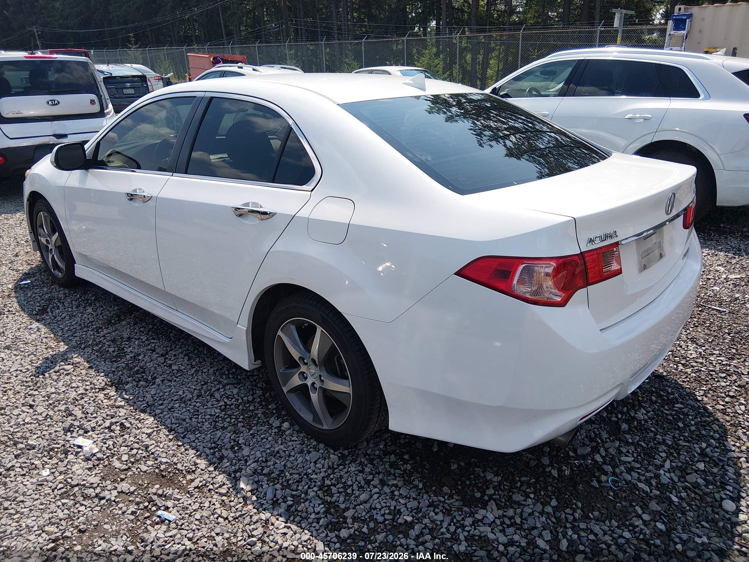 2012 Acura Tsx 2.4 White vin: JH4CU2F82CC021766
