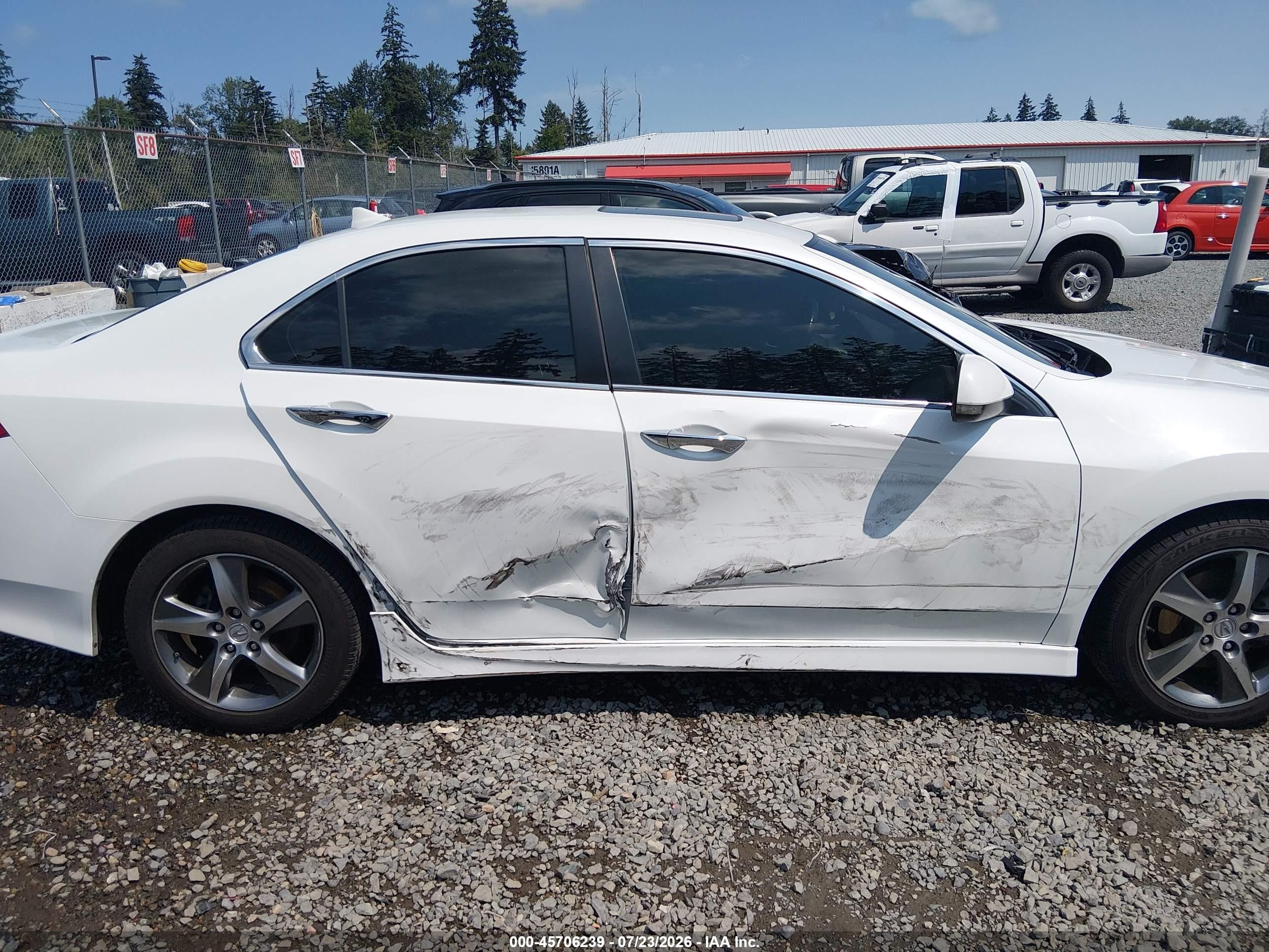 2012 Acura Tsx 2.4 White vin: JH4CU2F82CC021766