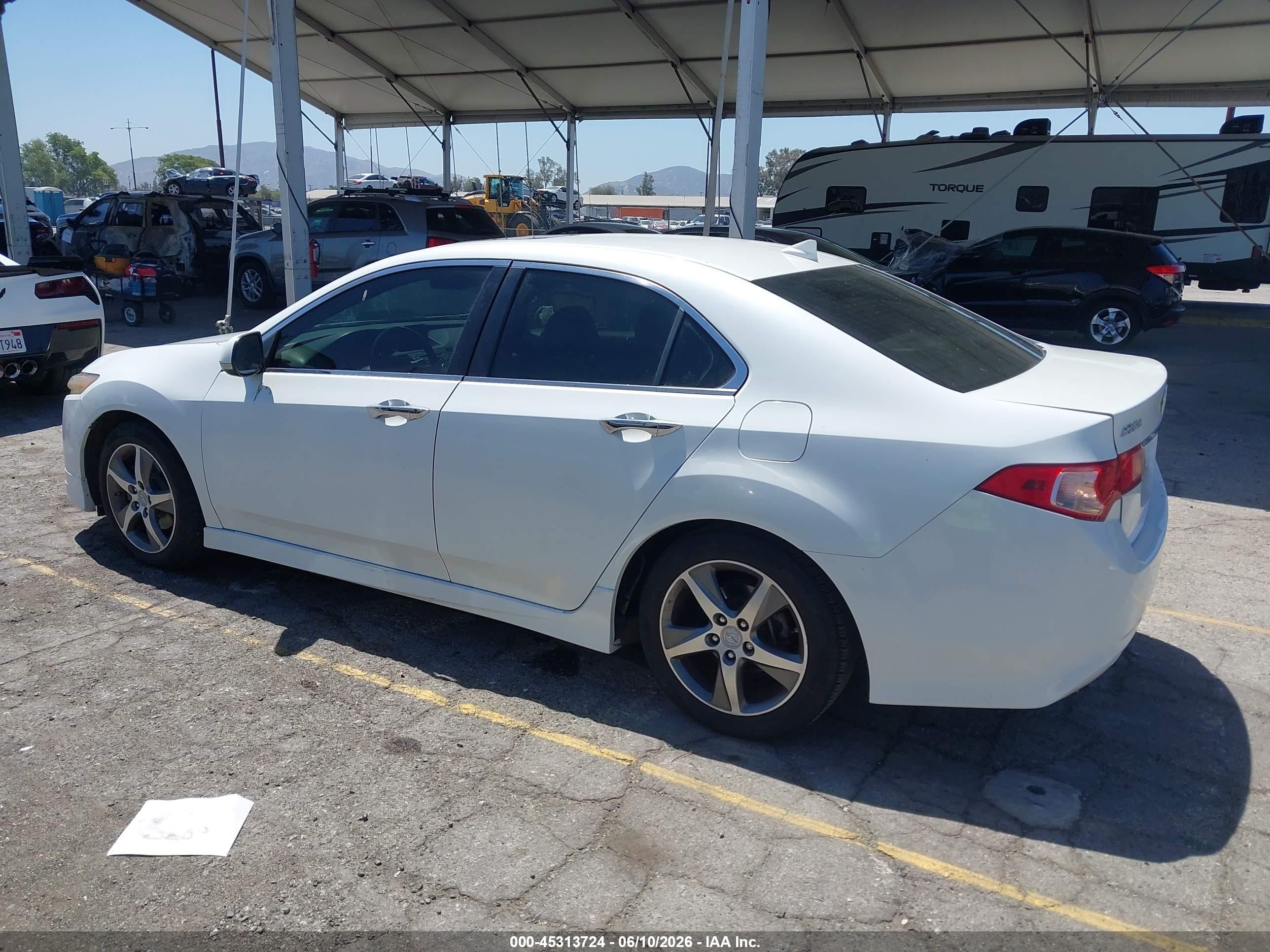 2012 Acura Tsx 2.4 White vin: JH4CU2F83CC017225
