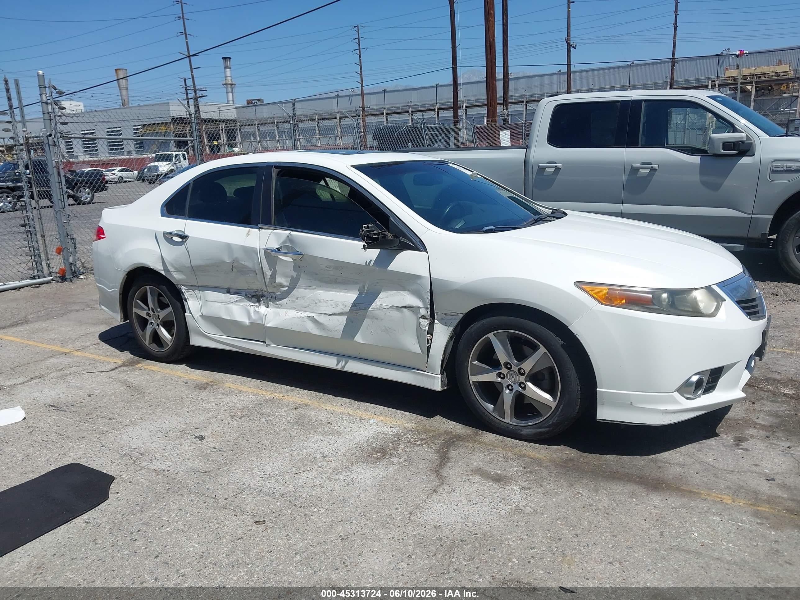 2012 Acura Tsx 2.4 White vin: JH4CU2F83CC017225