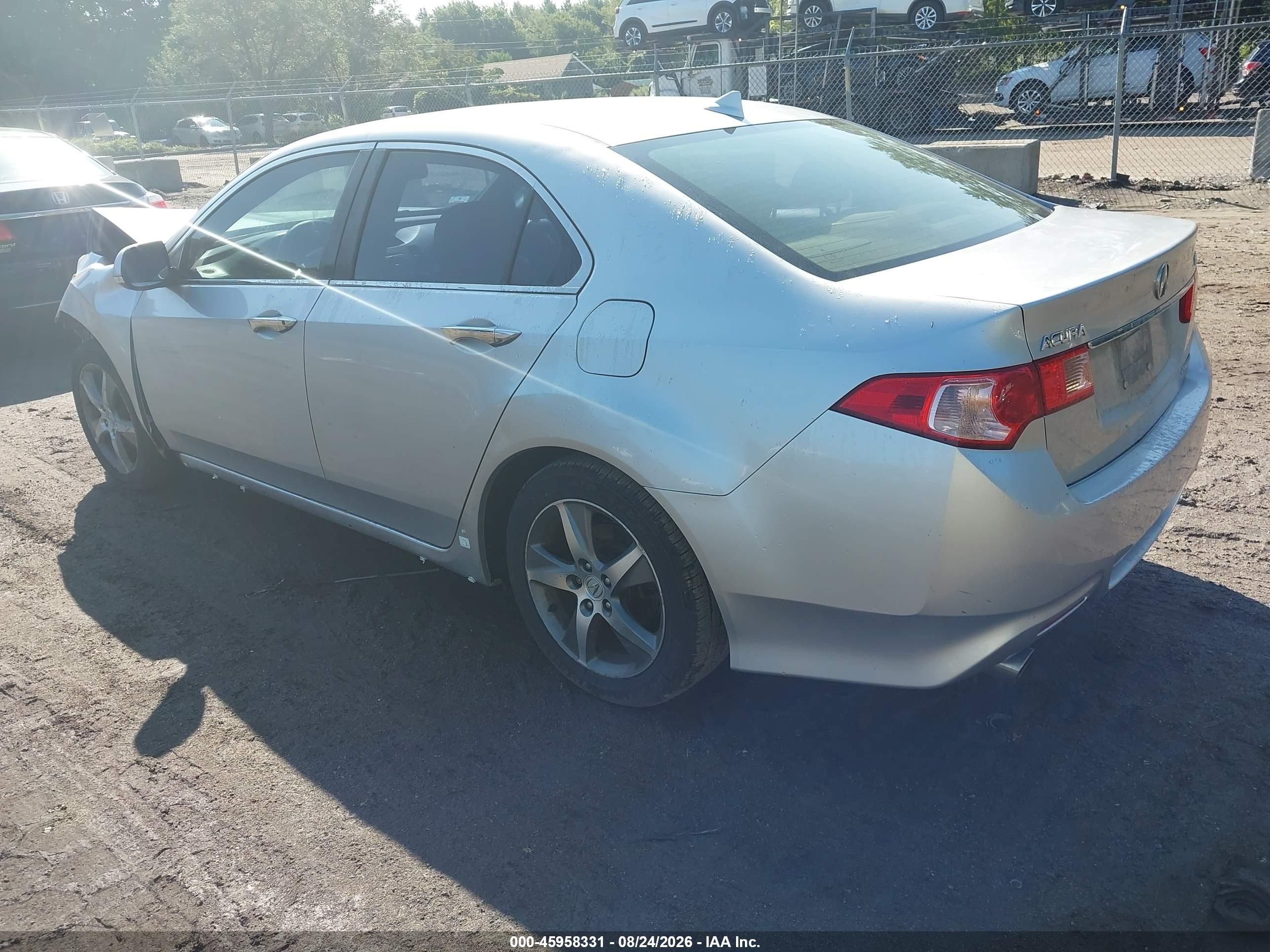 2012 Acura Tsx 2.4 Серебряный vin: JH4CU2F84CC018321