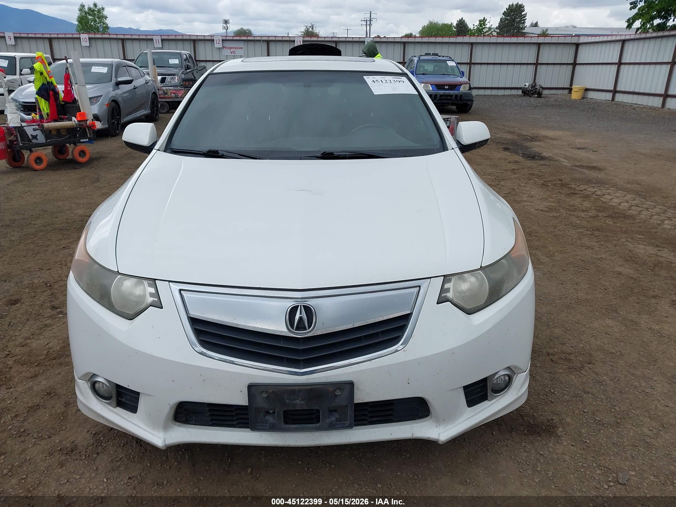 2013 Acura Tsx 2.4 White vin: JH4CU2F84DC003187