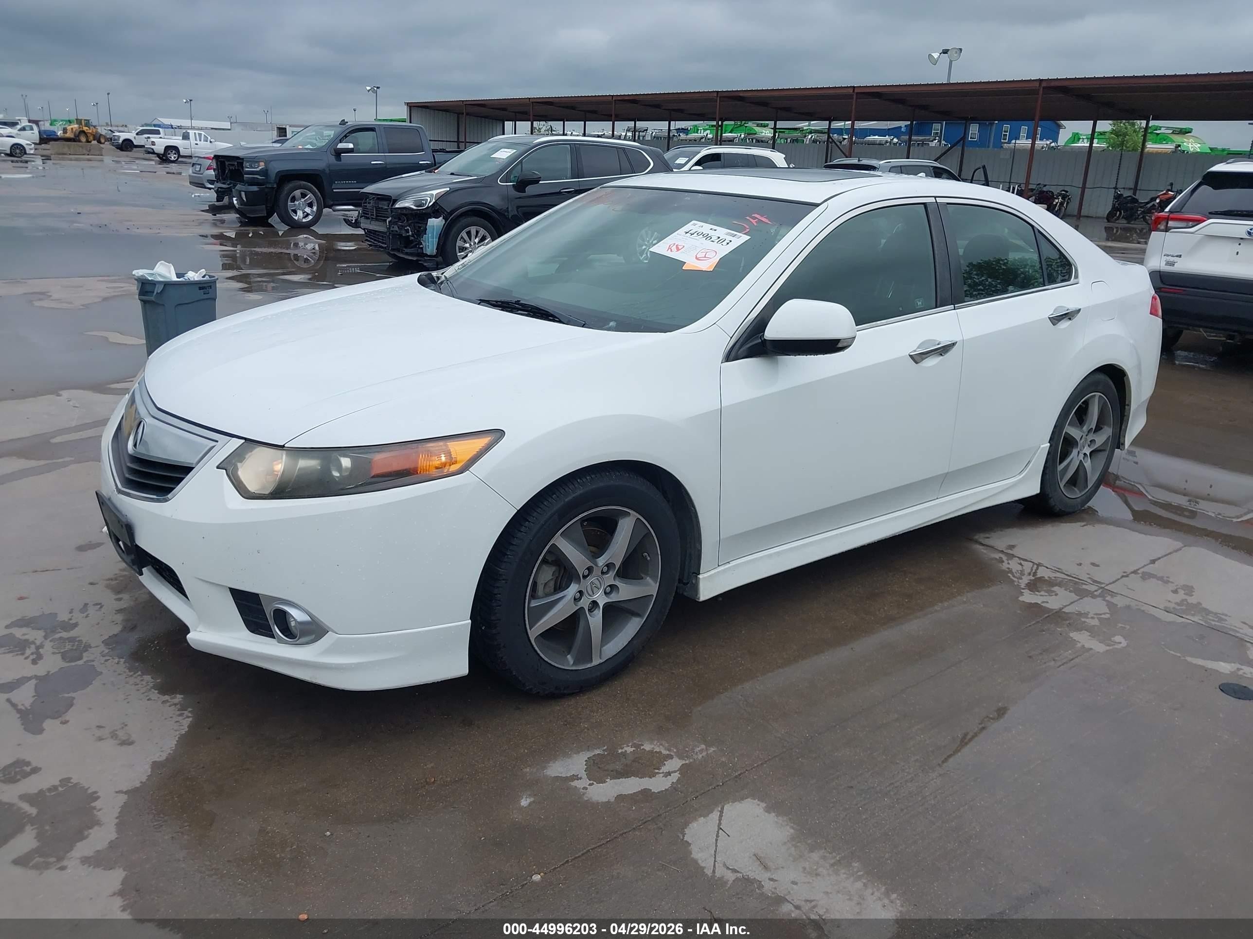 2012 Acura Tsx 2.4 Белый vin: JH4CU2F86CC004338