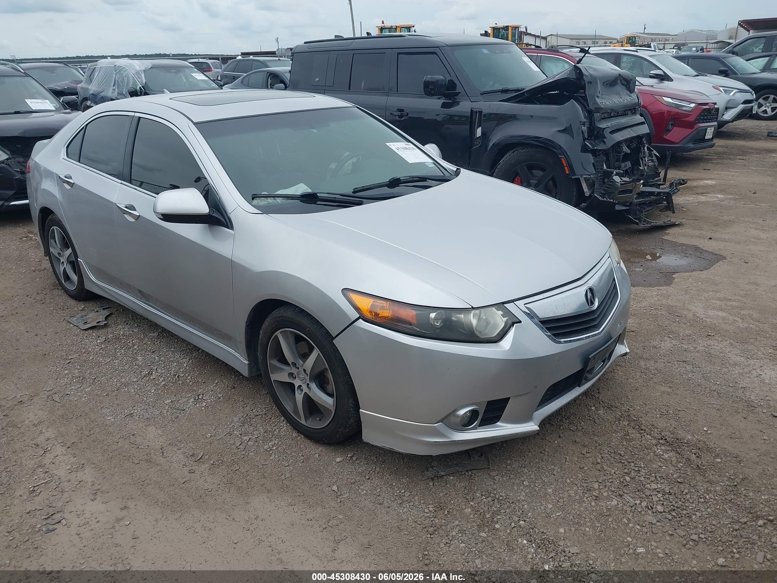 2013 Acura Tsx 2.4 Silver vin: JH4CU2F88DC008408