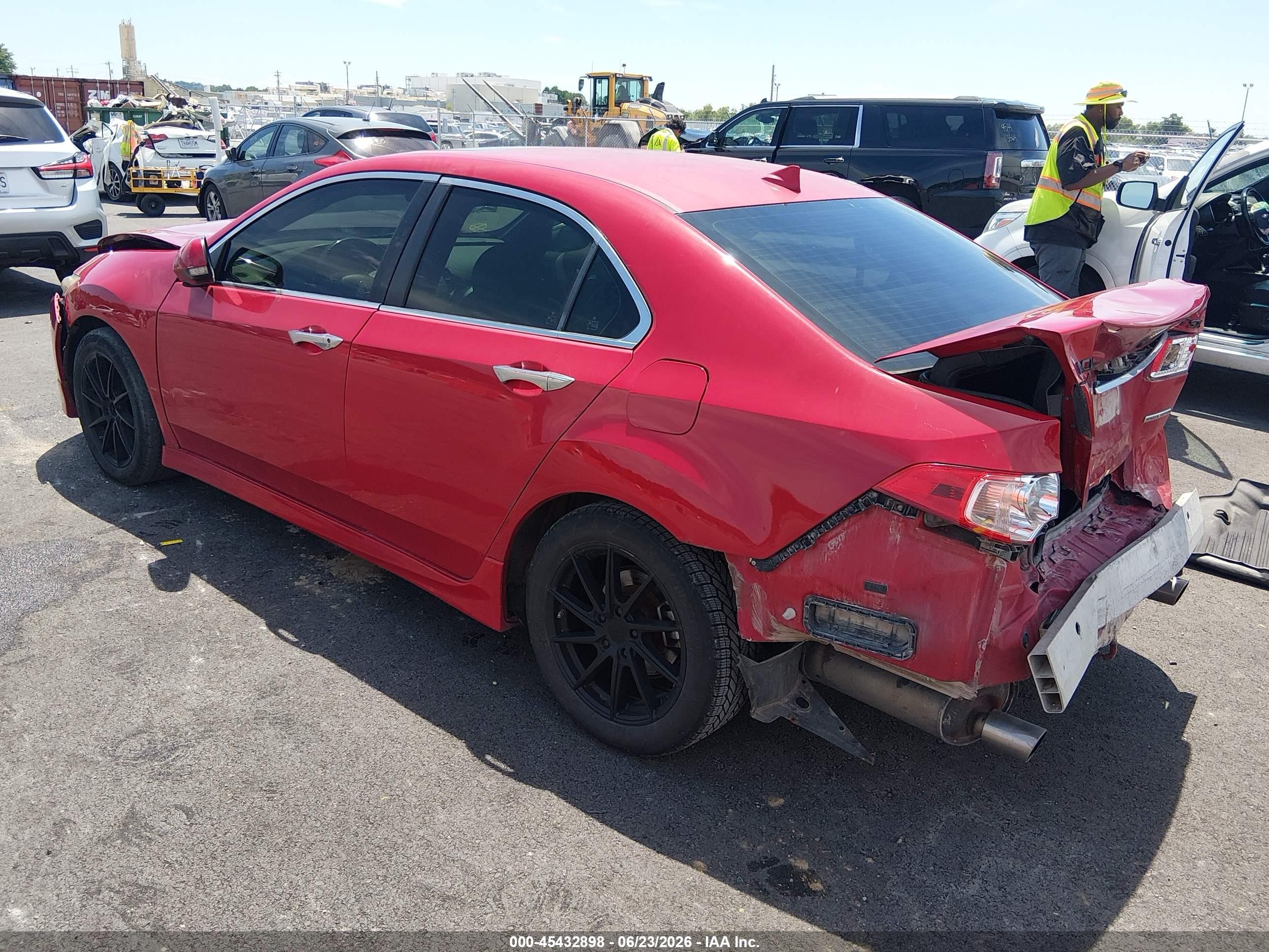 2013 Acura Tsx 2.4 Red vin: JH4CU2F8XDC013934