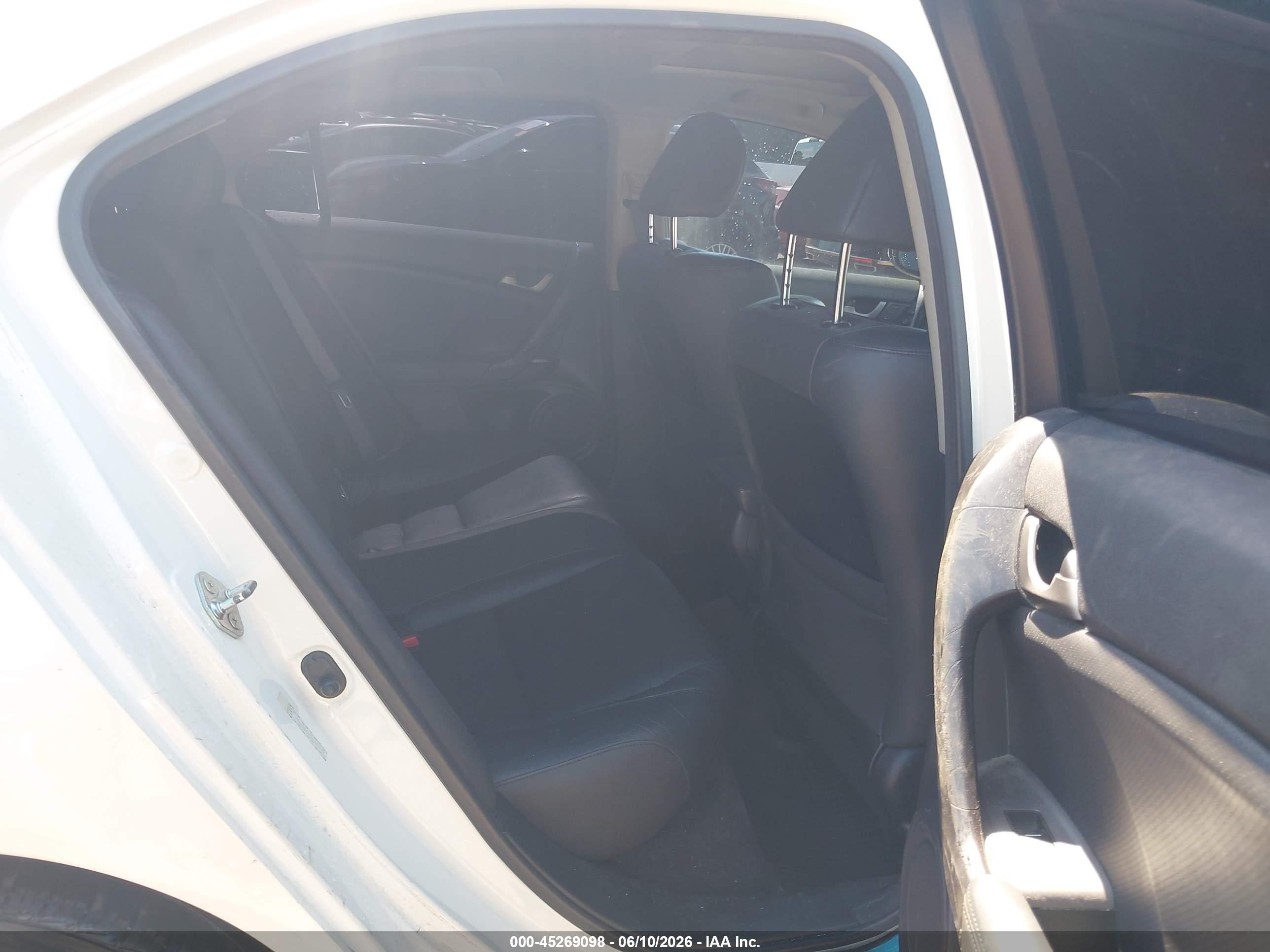 2010 Acura Tsx 3.5 White vin: JH4CU4F6XAC002888
