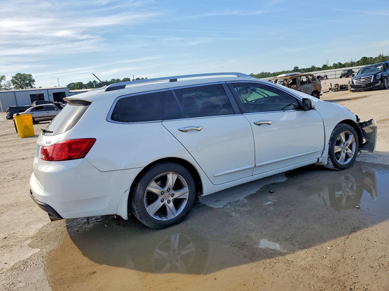 2013 Acura Tsx White vin: JH4CW2H50DC000655