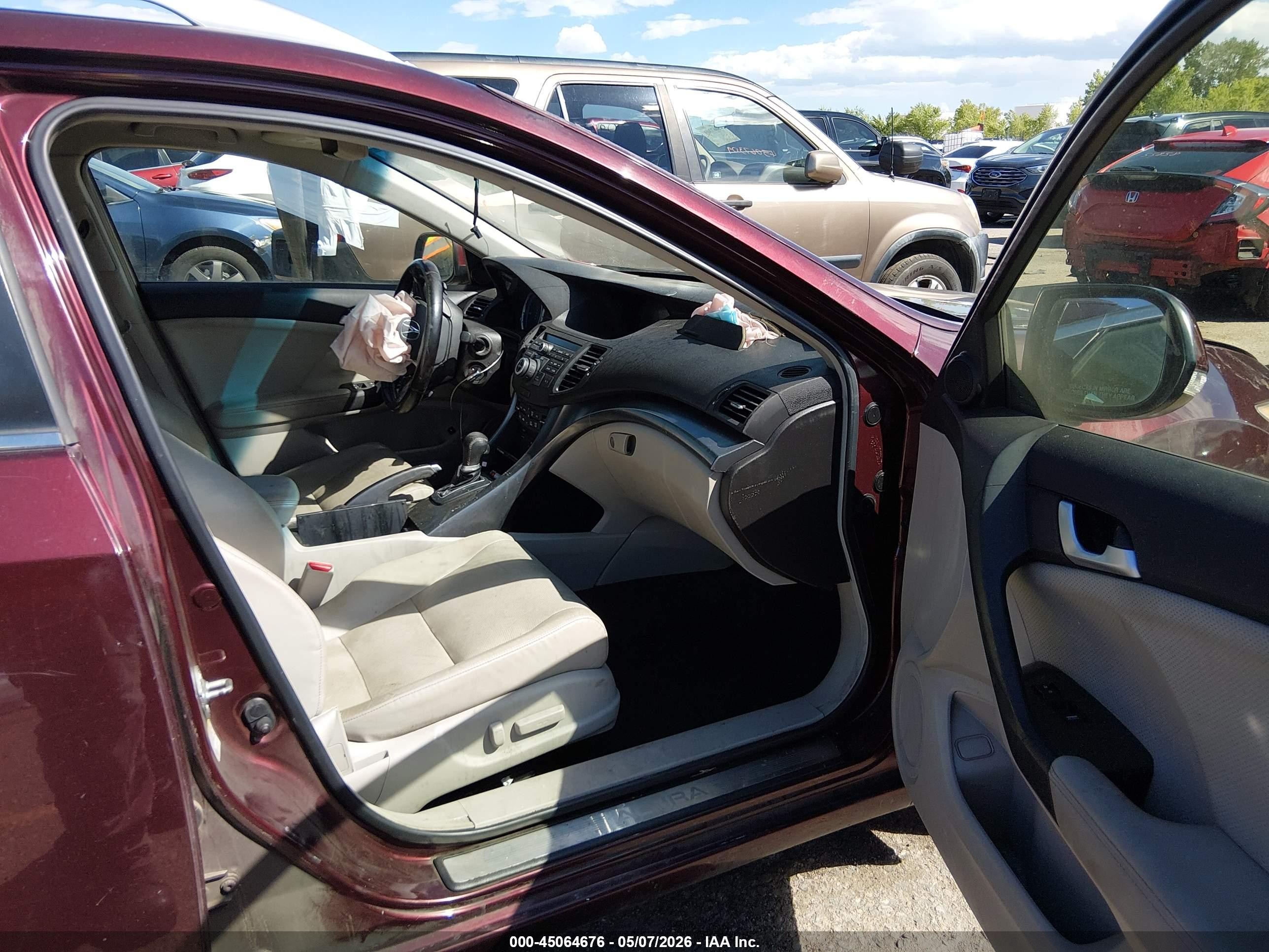 2012 Acura Tsx 2.4 Maroon vin: JH4CW2H61CC003295