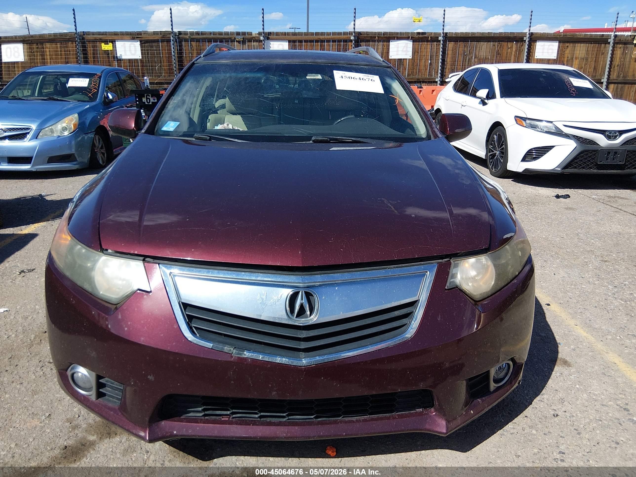 2012 Acura Tsx 2.4 Maroon vin: JH4CW2H61CC003295
