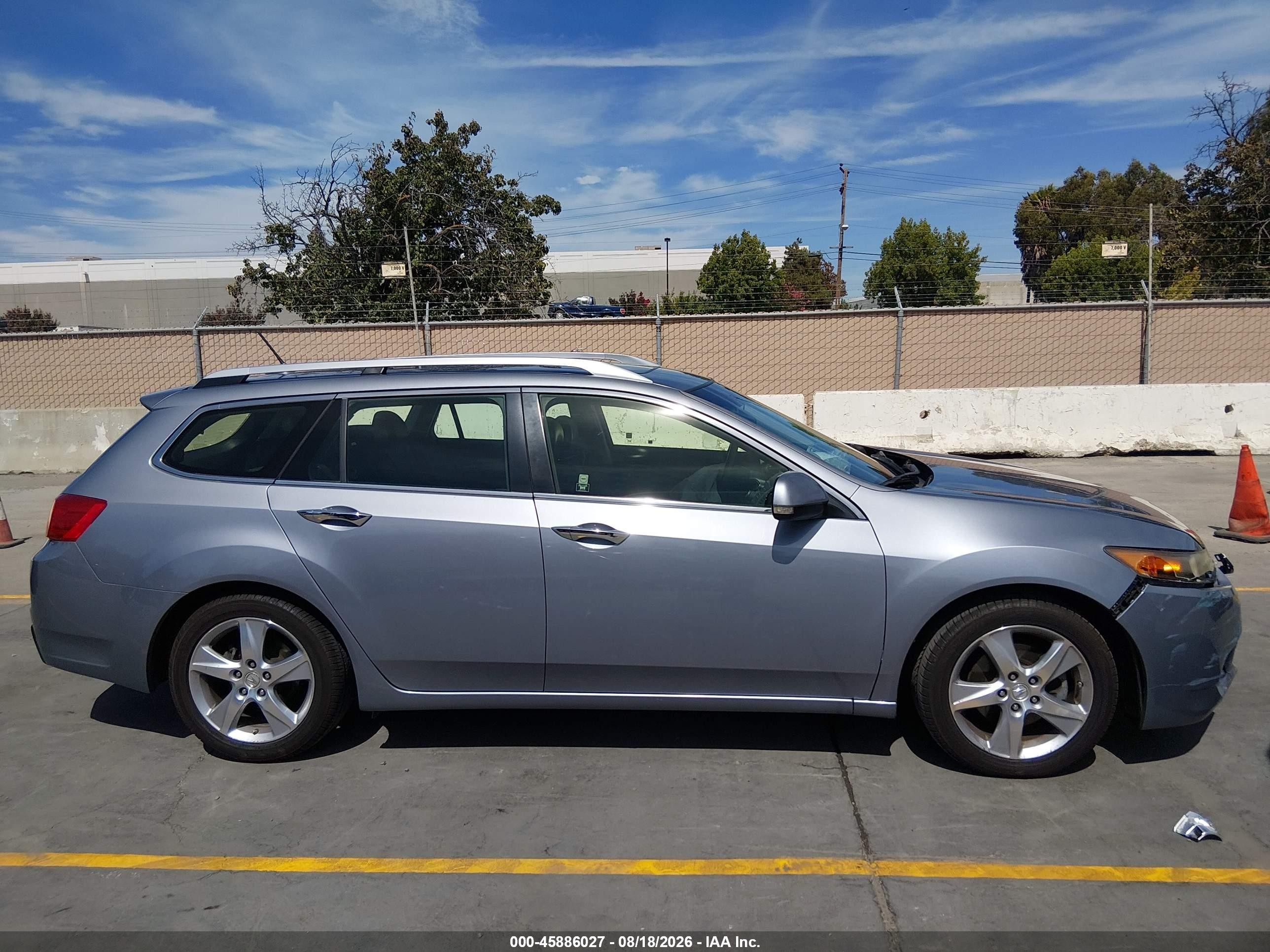 2012 Acura Tsx 2.4 Silver vin: JH4CW2H65CC004093