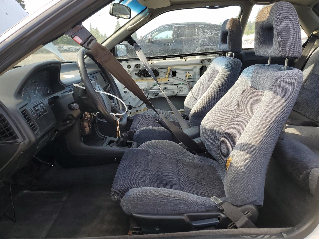 1991 Acura Integra Gs   White vin: JH4DA9369MS013387