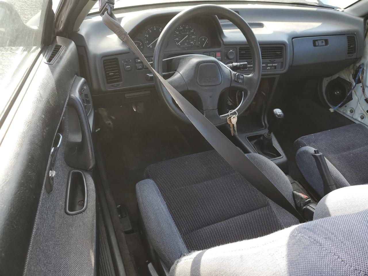 1991 Acura Integra Gs   White vin: JH4DA9369MS013387