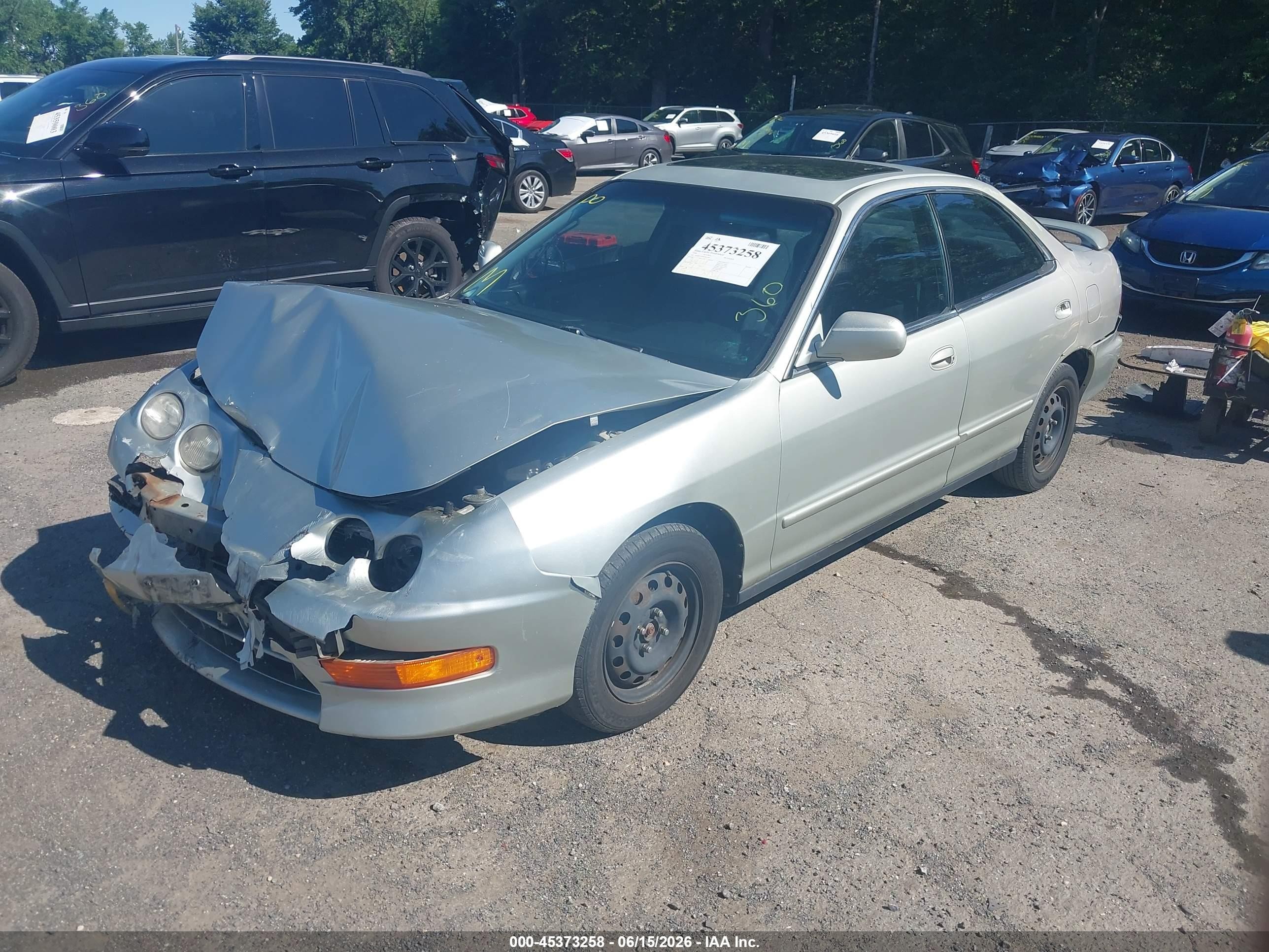 1998 Acura Integra Ls Silver vin: JH4DB7550WS002240