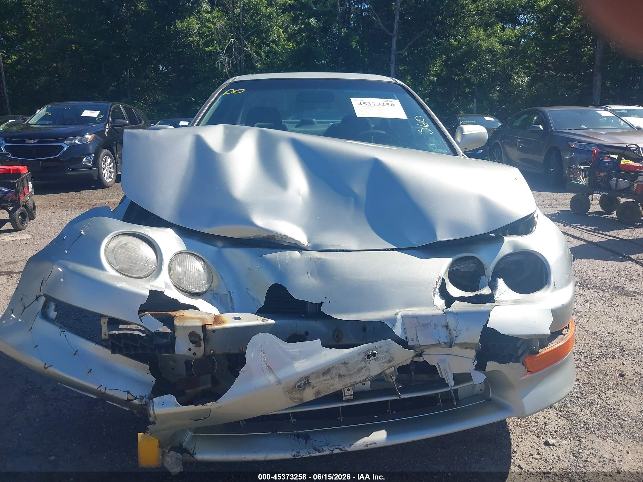 1998 Acura Integra Ls Silver vin: JH4DB7550WS002240