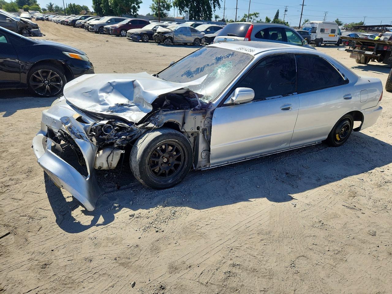 1996 Acura Integra Se Silver vin: JH4DB7560TS003182