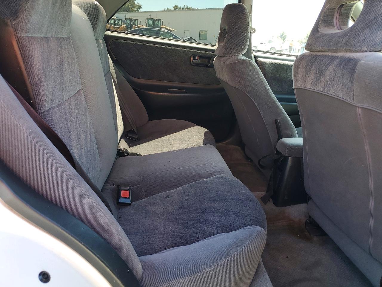 1997 Acura Integra Ls White vin: JH4DB7650VS005149