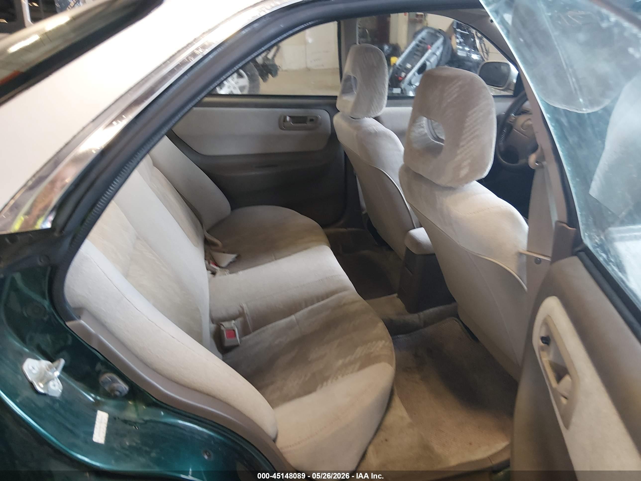 2000 Acura Integra Ls Silver vin: JH4DB7651YS004323