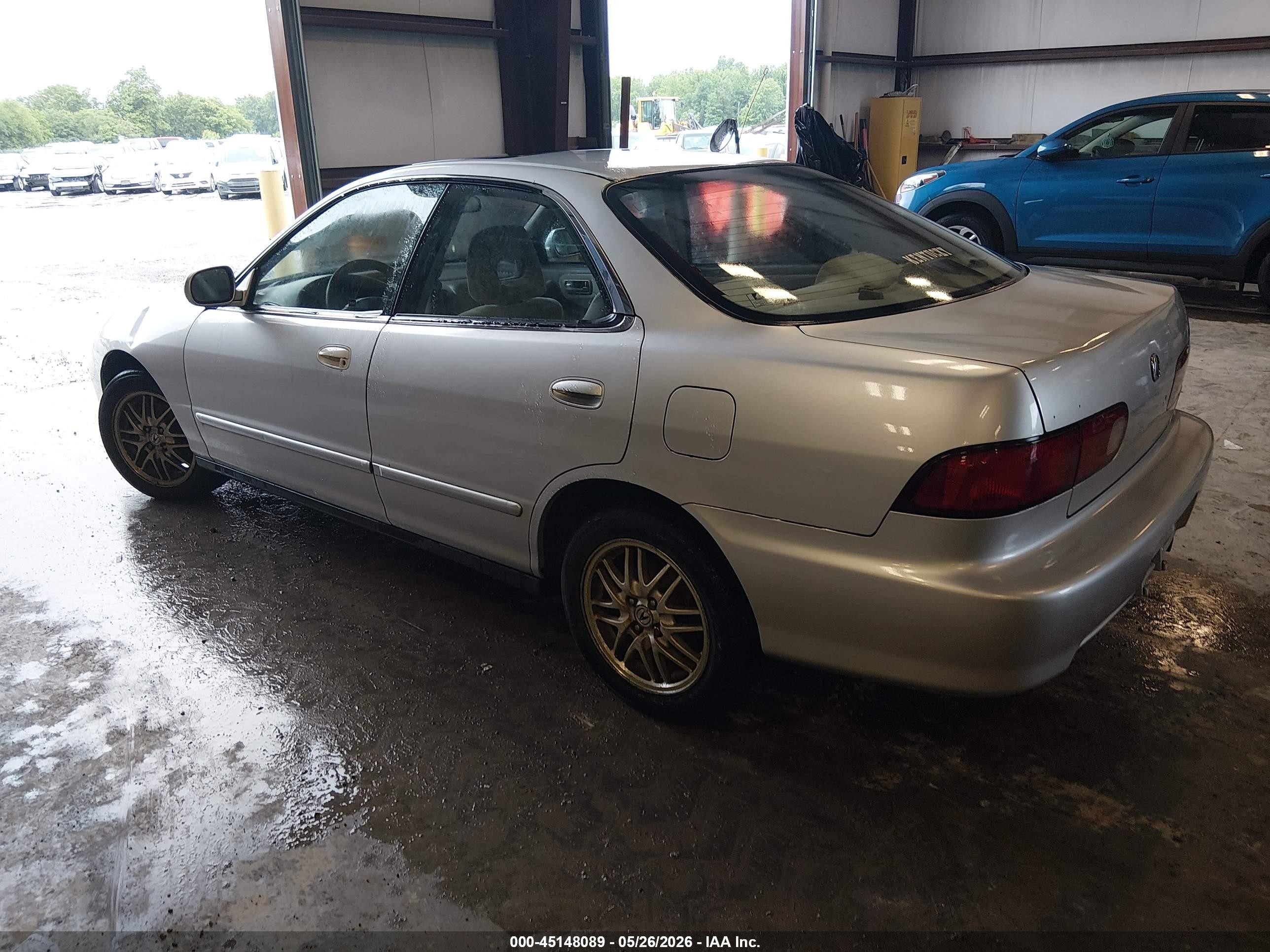 2000 Acura Integra Ls Silver vin: JH4DB7651YS004323