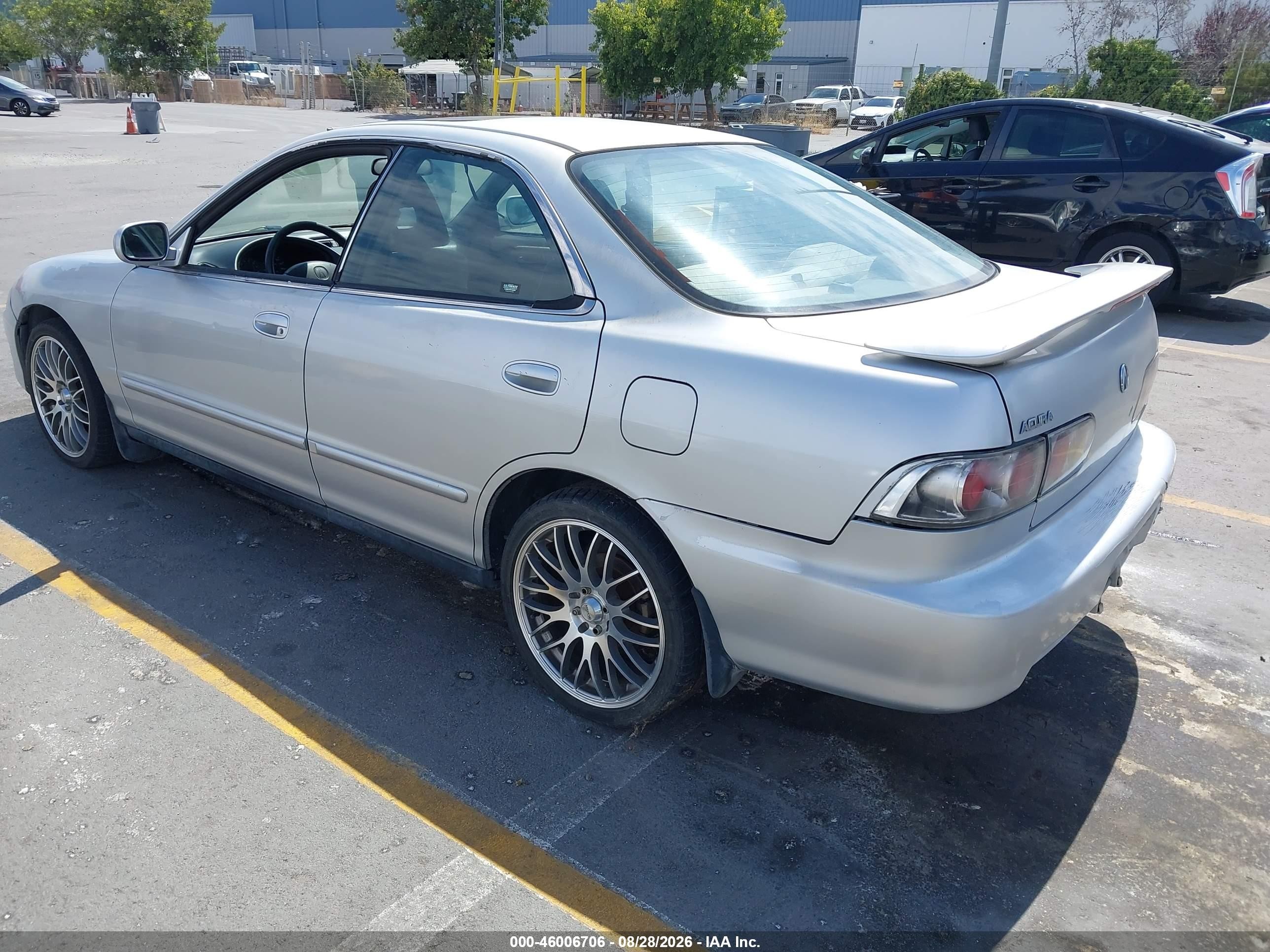 2000 Acura Integra Ls Silver vin: JH4DB7656YS003393