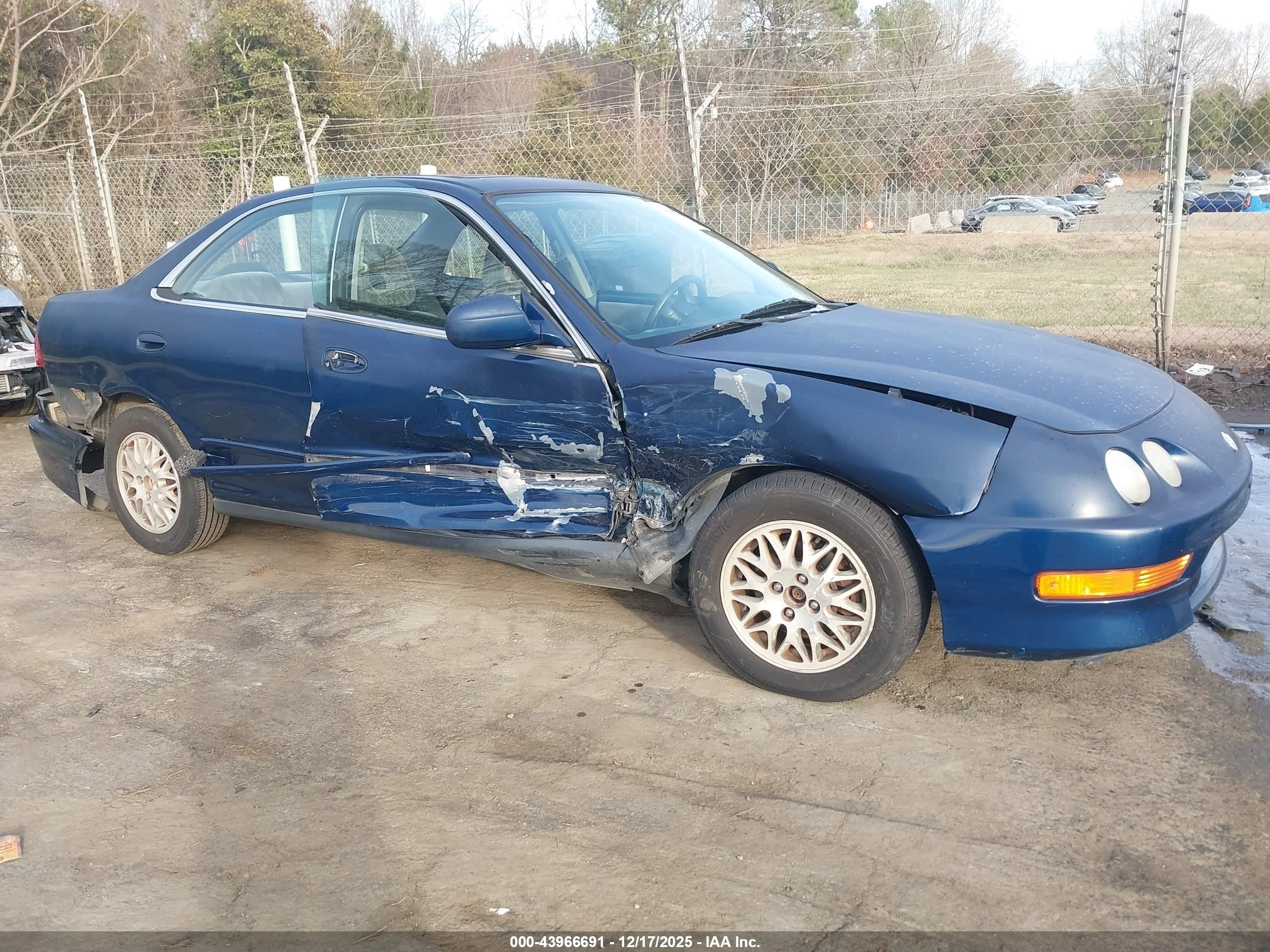 1998 Acura Integra Ls Blue vin: JH4DB7657WS000161