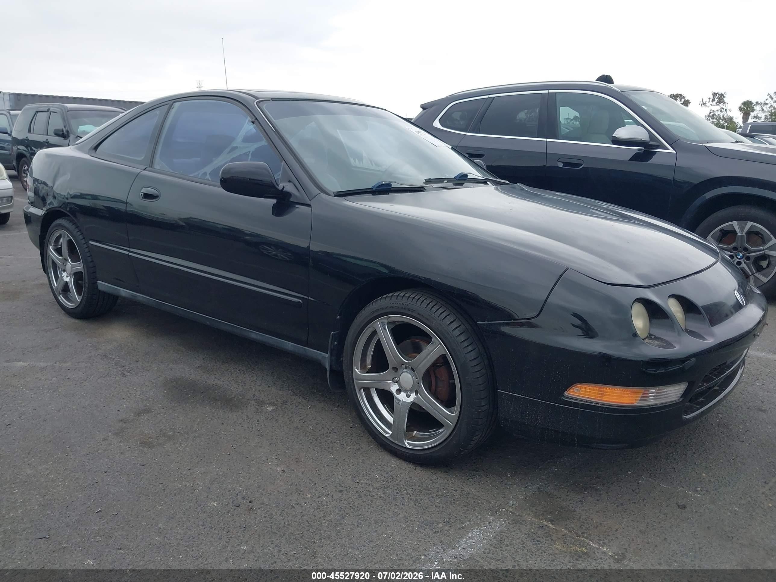JH4DC4358RS012372