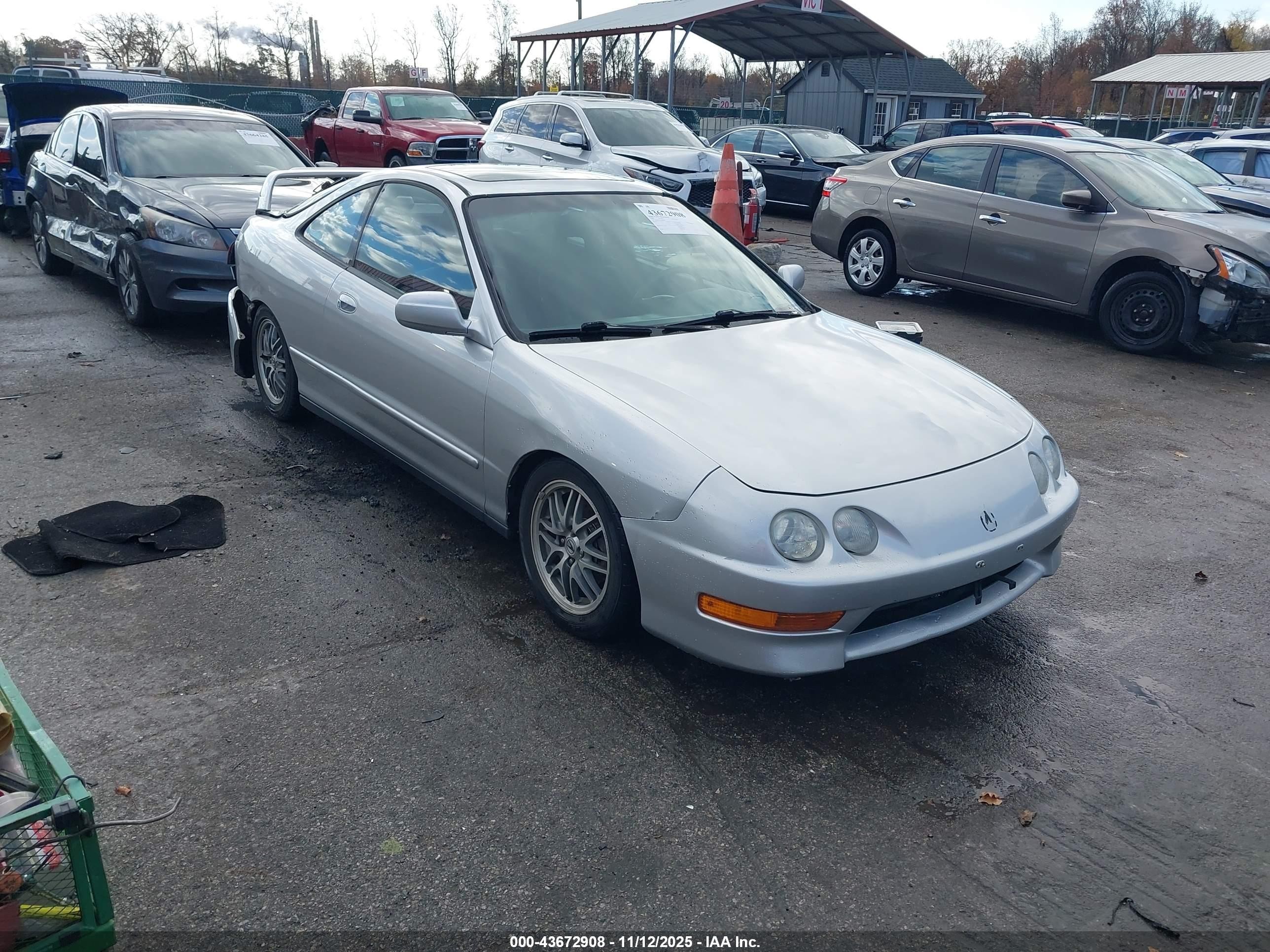 JH4DC4359XS008540
