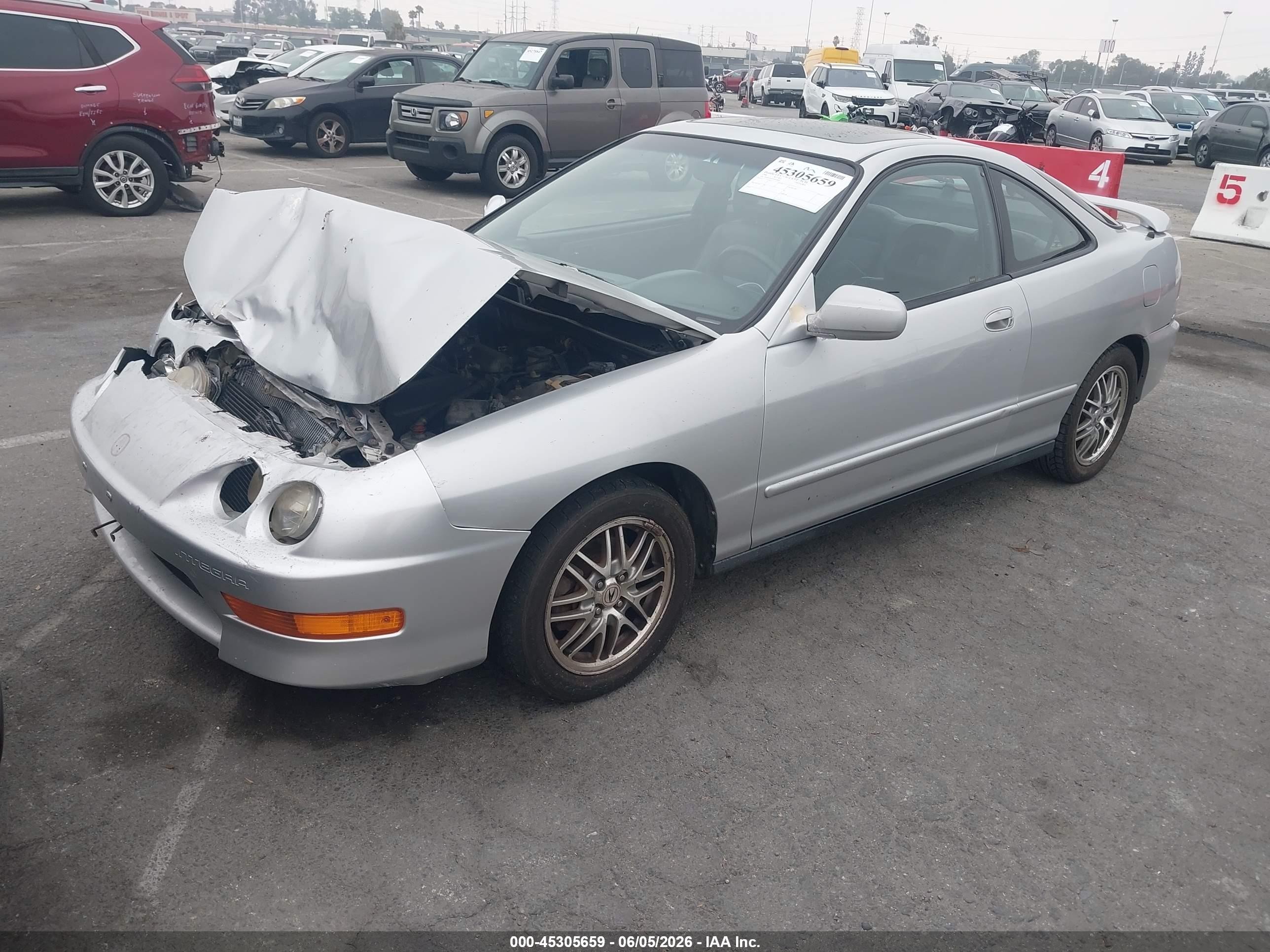 1998 Acura Integra Gs Silver vin: JH4DC4369WS018282