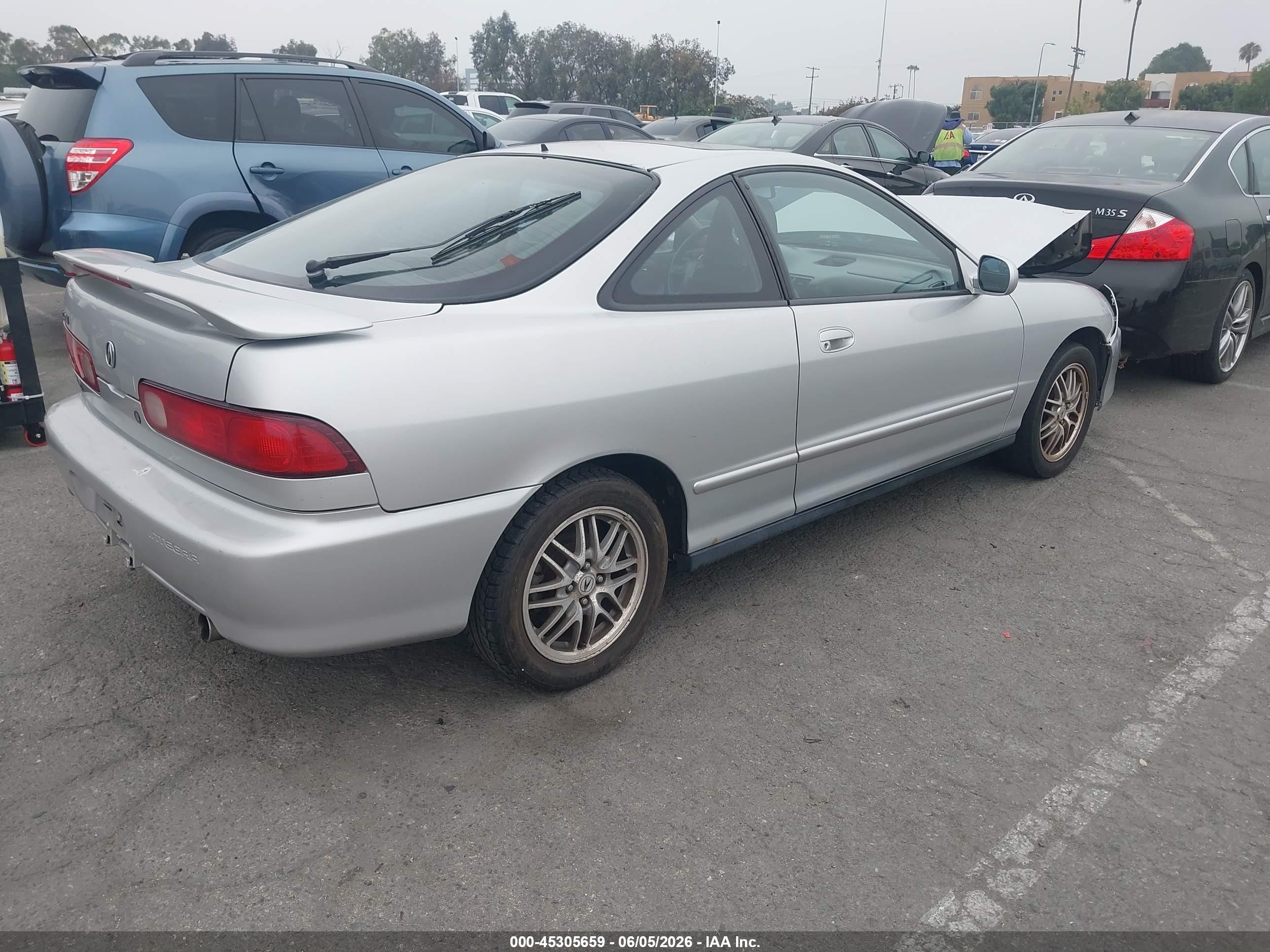 1998 Acura Integra Gs Silver vin: JH4DC4369WS018282