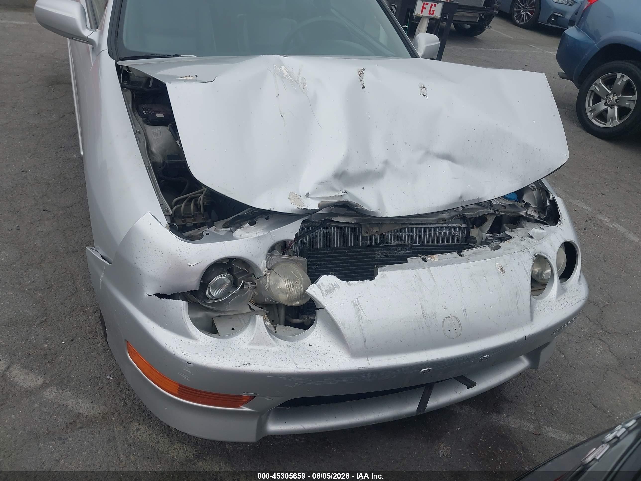 1998 Acura Integra Gs Silver vin: JH4DC4369WS018282