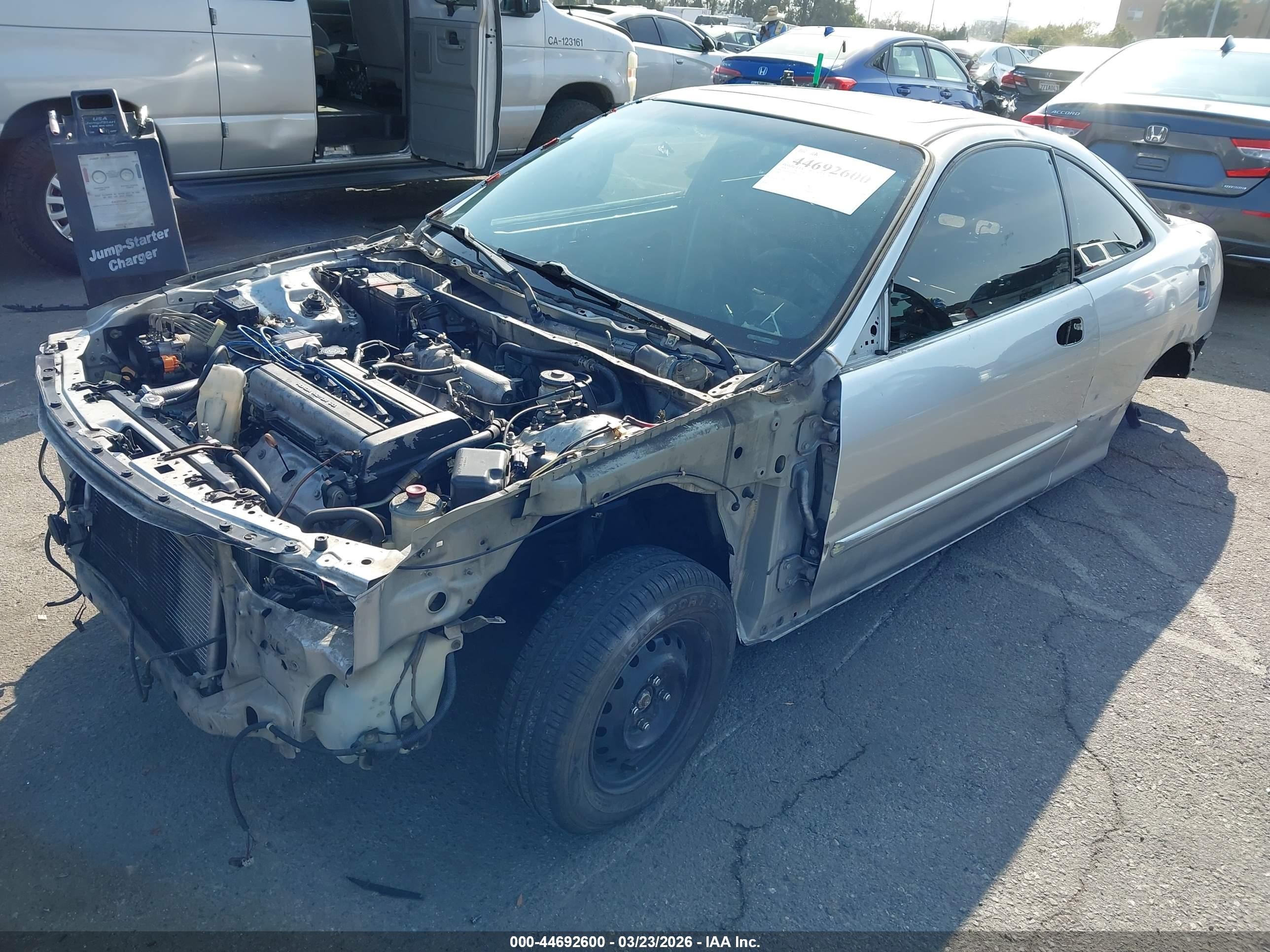 1998 Acura Integra Ls Silver vin: JH4DC4450WS014370