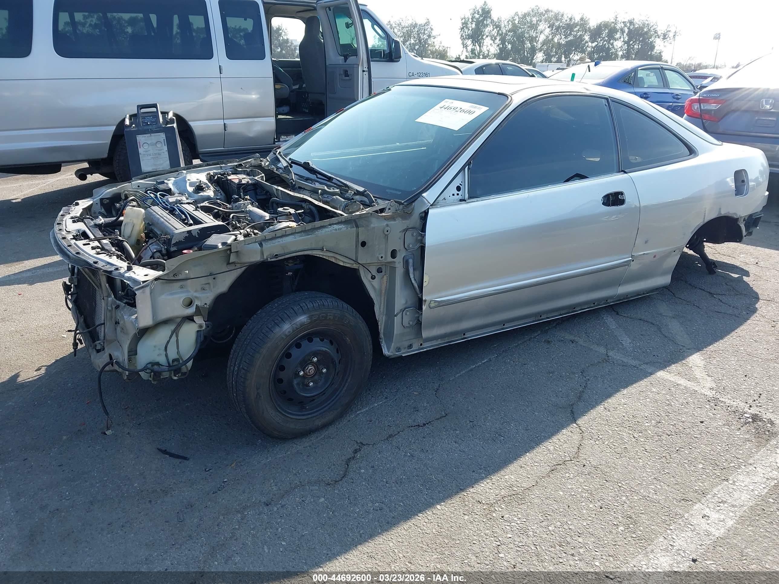 1998 Acura Integra Ls Silver vin: JH4DC4450WS014370