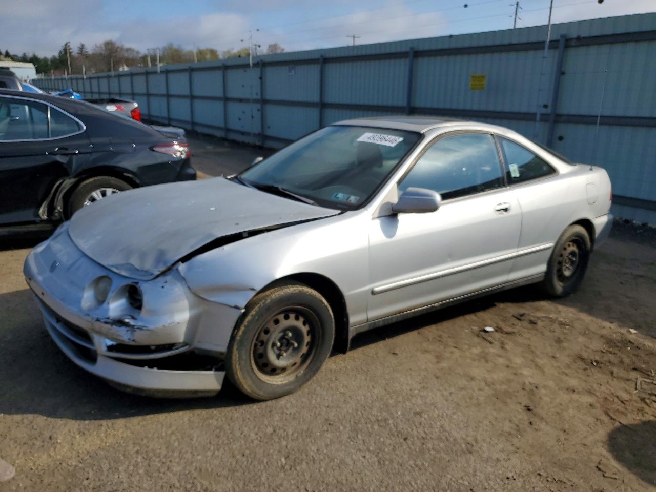 1997 Acura Integra Ls Silver vin: JH4DC445XVS019915