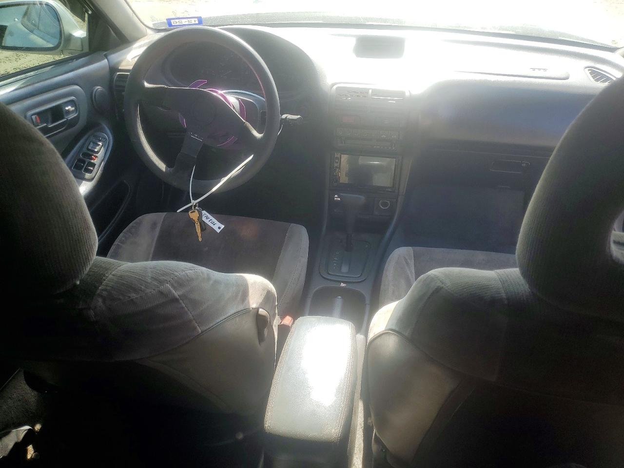 2000 Acura Integra Gs Silver vin: JH4DC4463YS009532