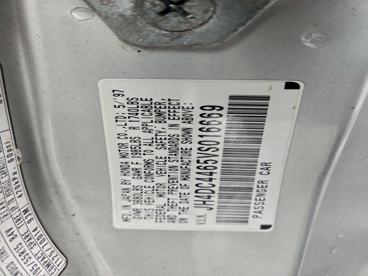 1997 Acura Integra Gs Silver vin: JH4DC4465VS016669