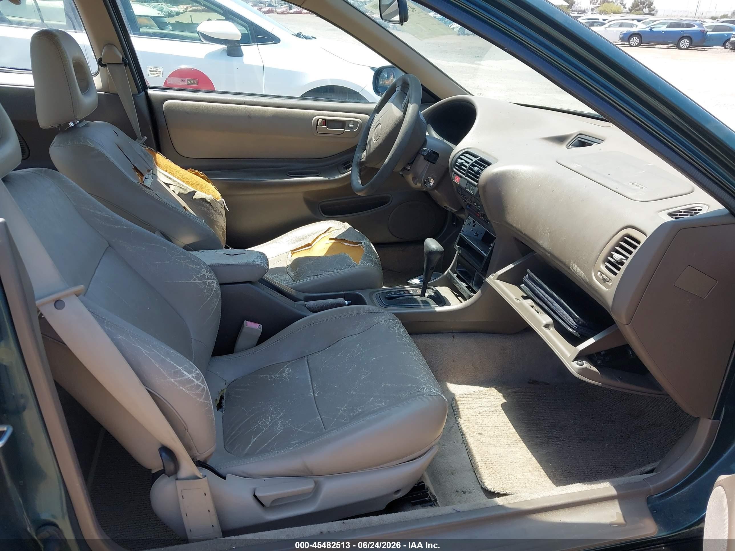1998 Acura Integra Gs Green vin: JH4DC4465WS019685