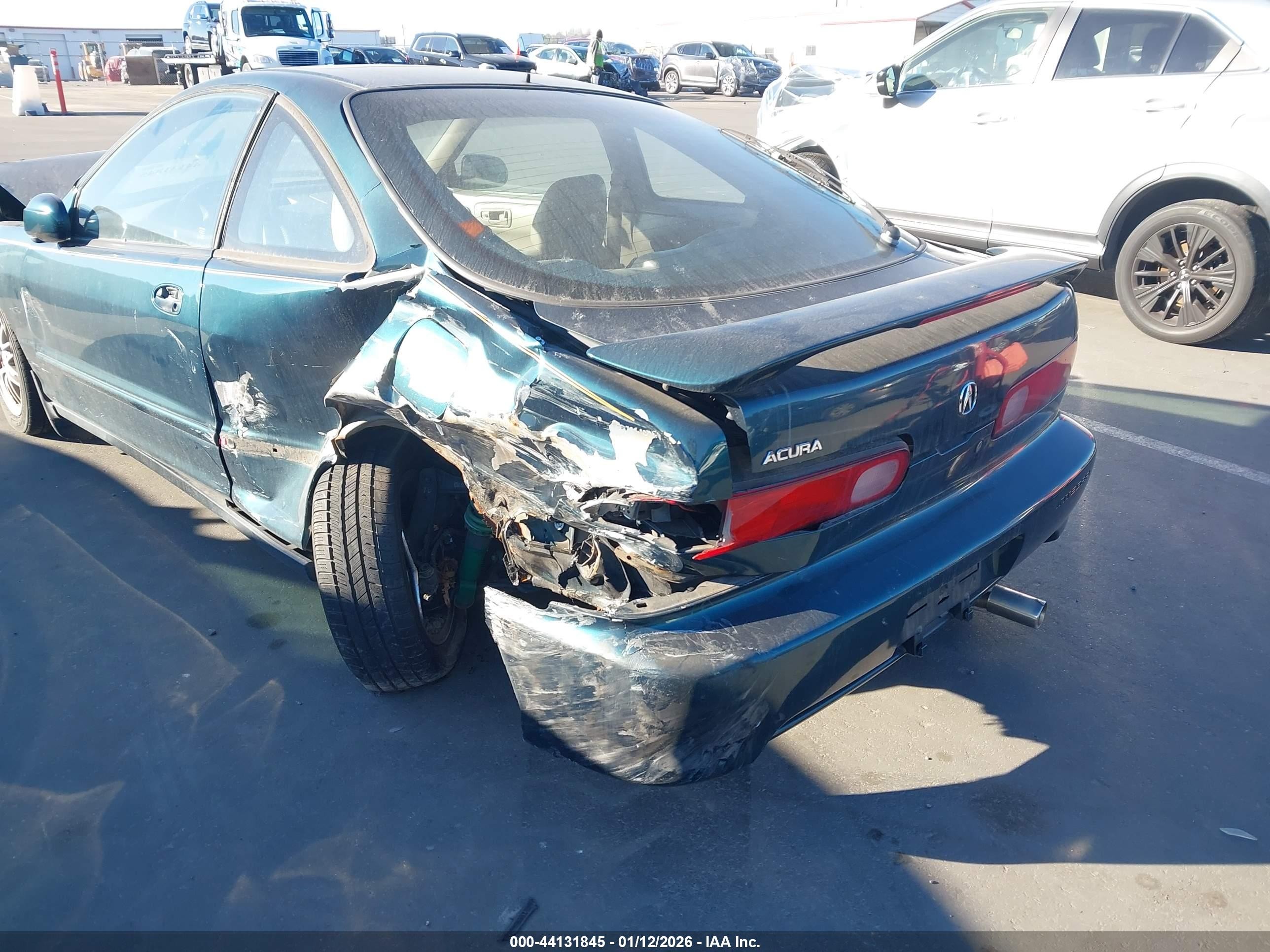 1998 Acura Integra Gs Green vin: JH4DC4468WS019700