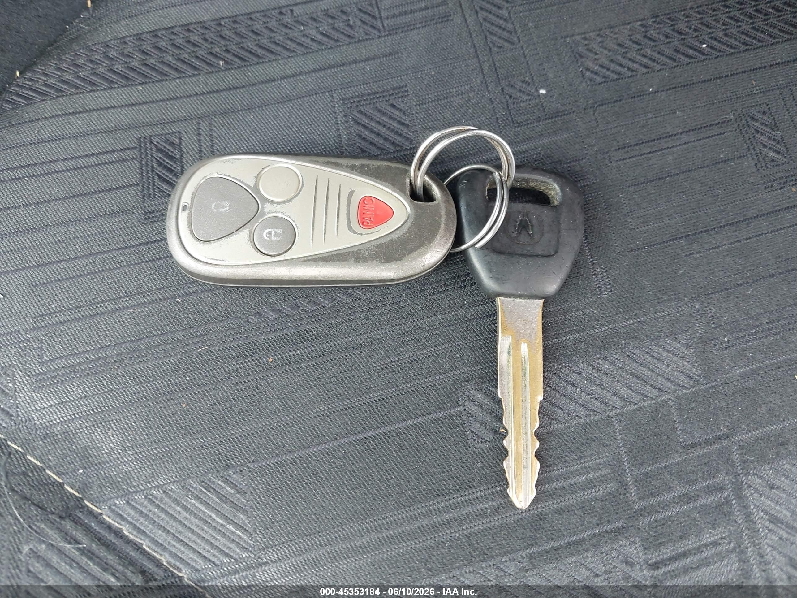 2002 Acura Rsx   Серебряный vin: JH4DC53862C026609