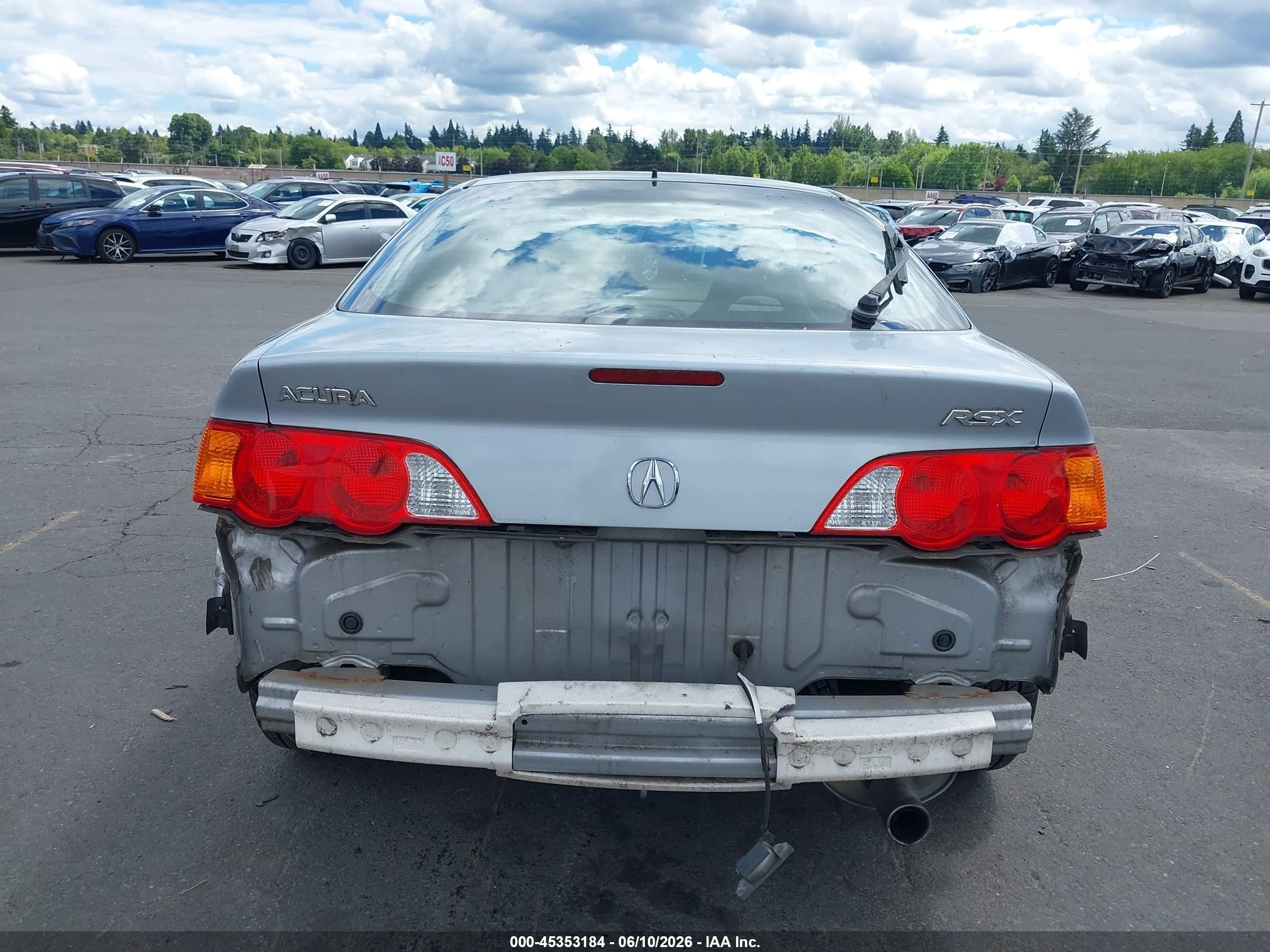 2002 Acura Rsx   Серебряный vin: JH4DC53862C026609
