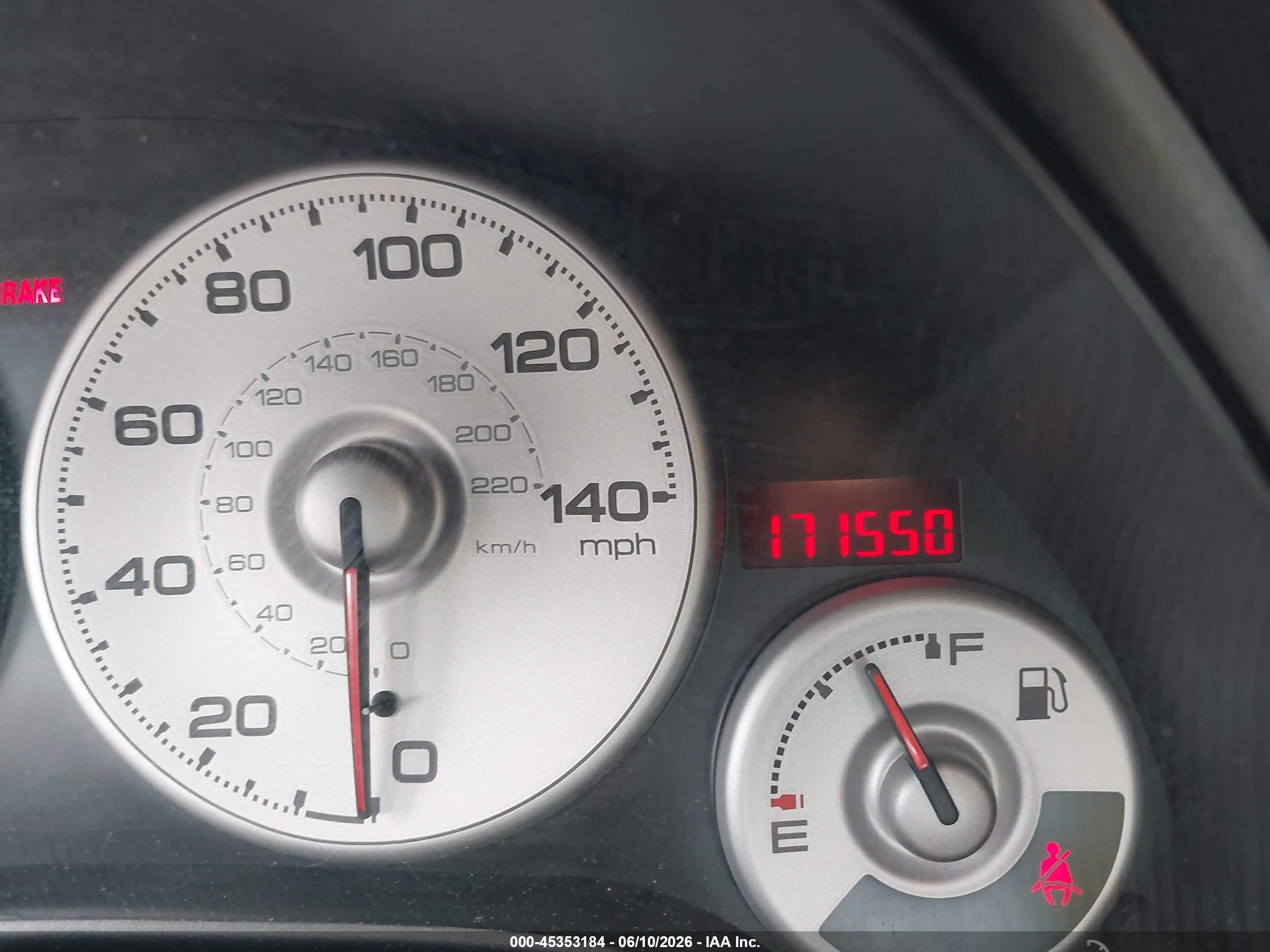 2002 Acura Rsx   Серебряный vin: JH4DC53862C026609