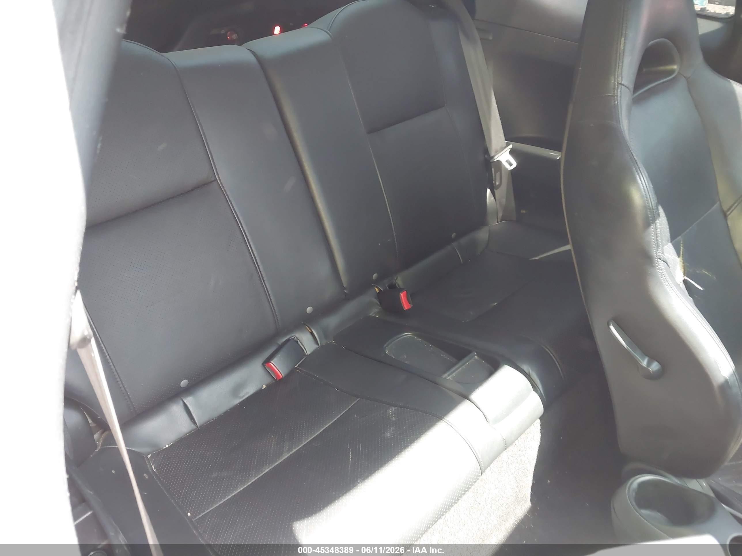 2002 Acura Rsx   Black vin: JH4DC53882C011609