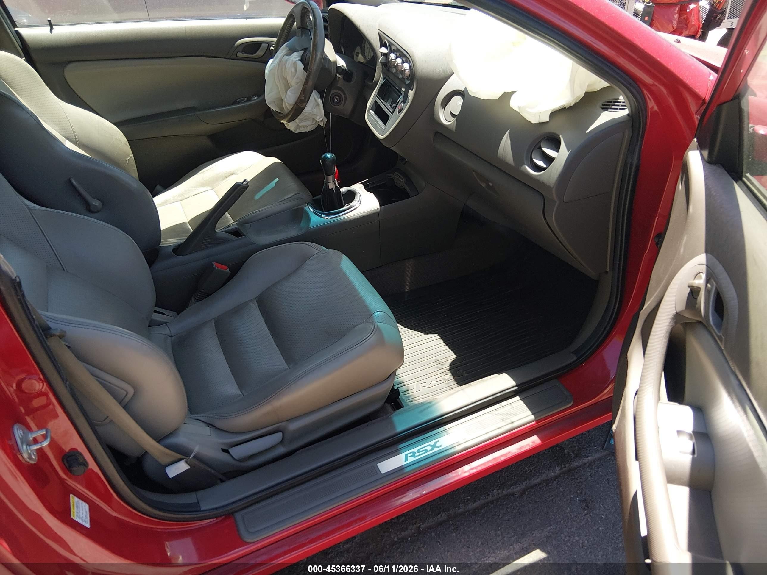 2005 Acura Rsx   Red vin: JH4DC53895S004310