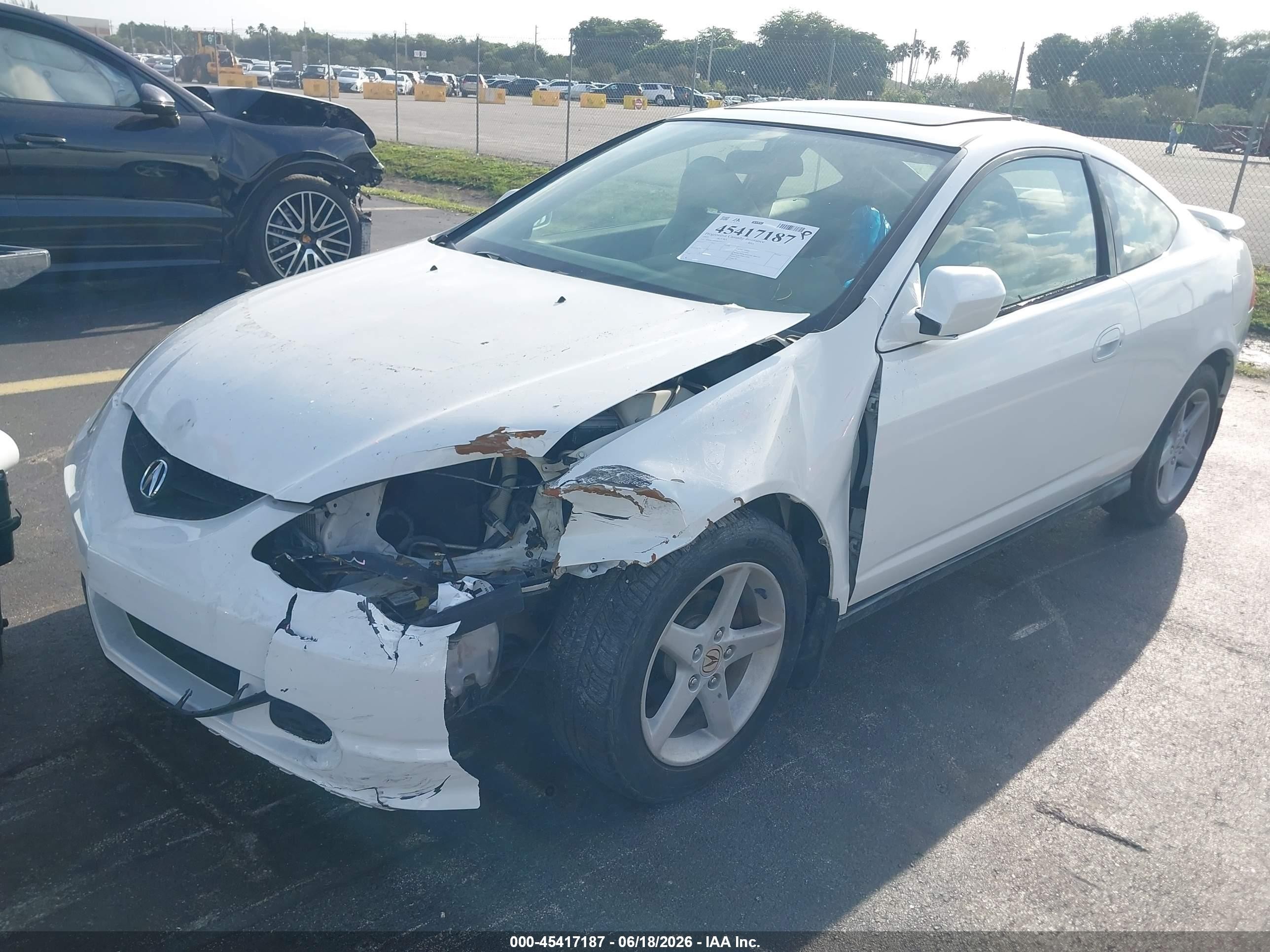 2003 Acura Rsx   White vin: JH4DC54803C014312