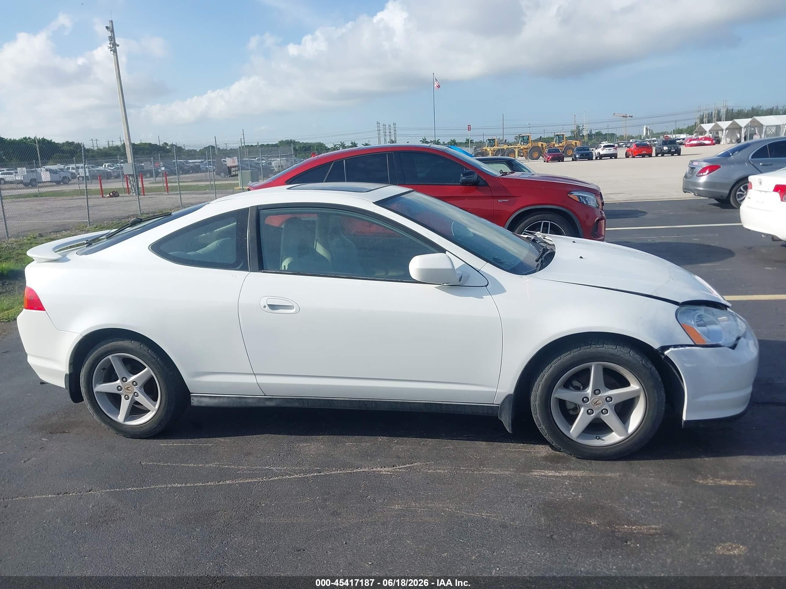 2003 Acura Rsx   White vin: JH4DC54803C014312
