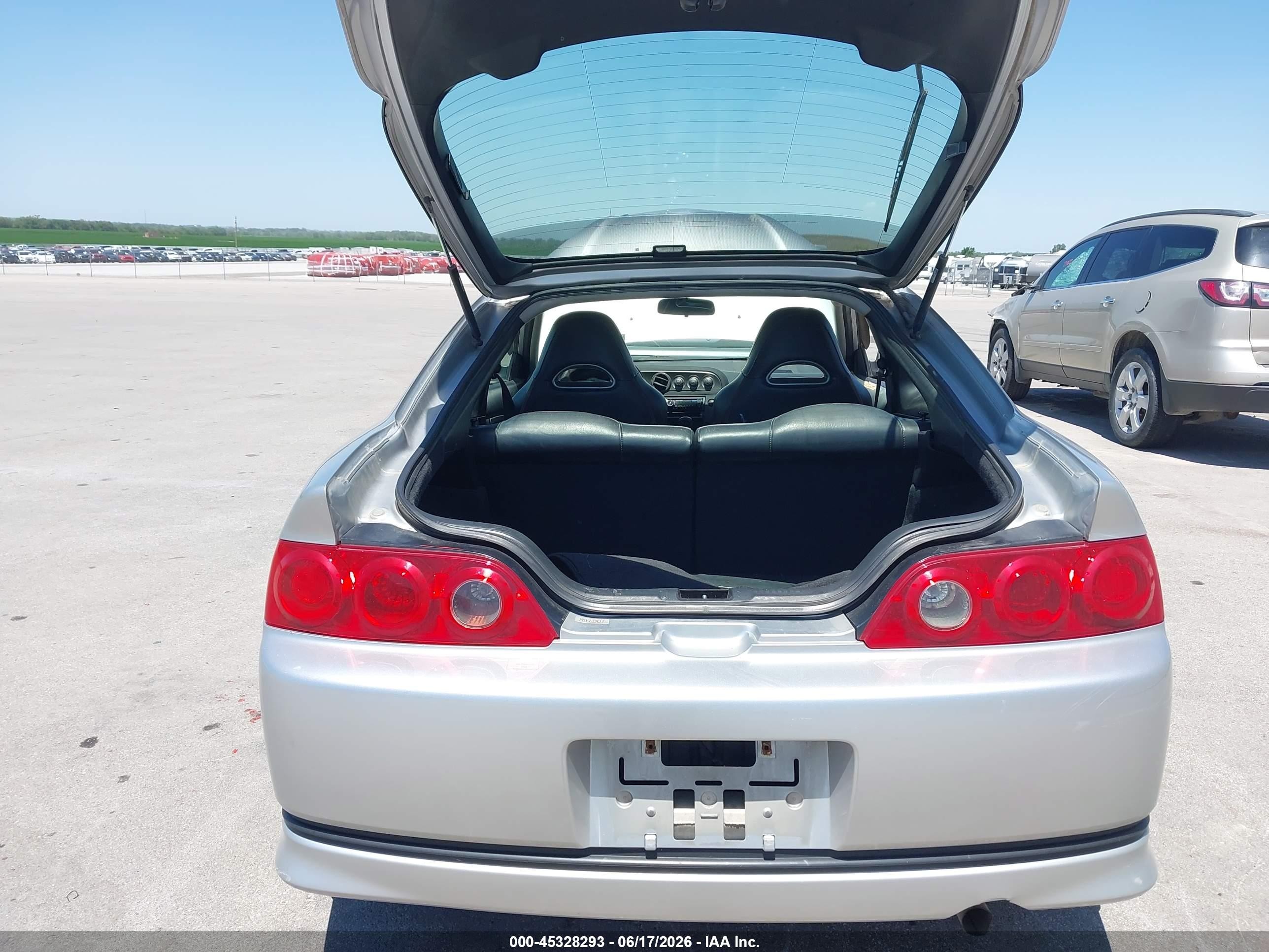 2006 Acura Rsx   Silver vin: JH4DC54816S023658