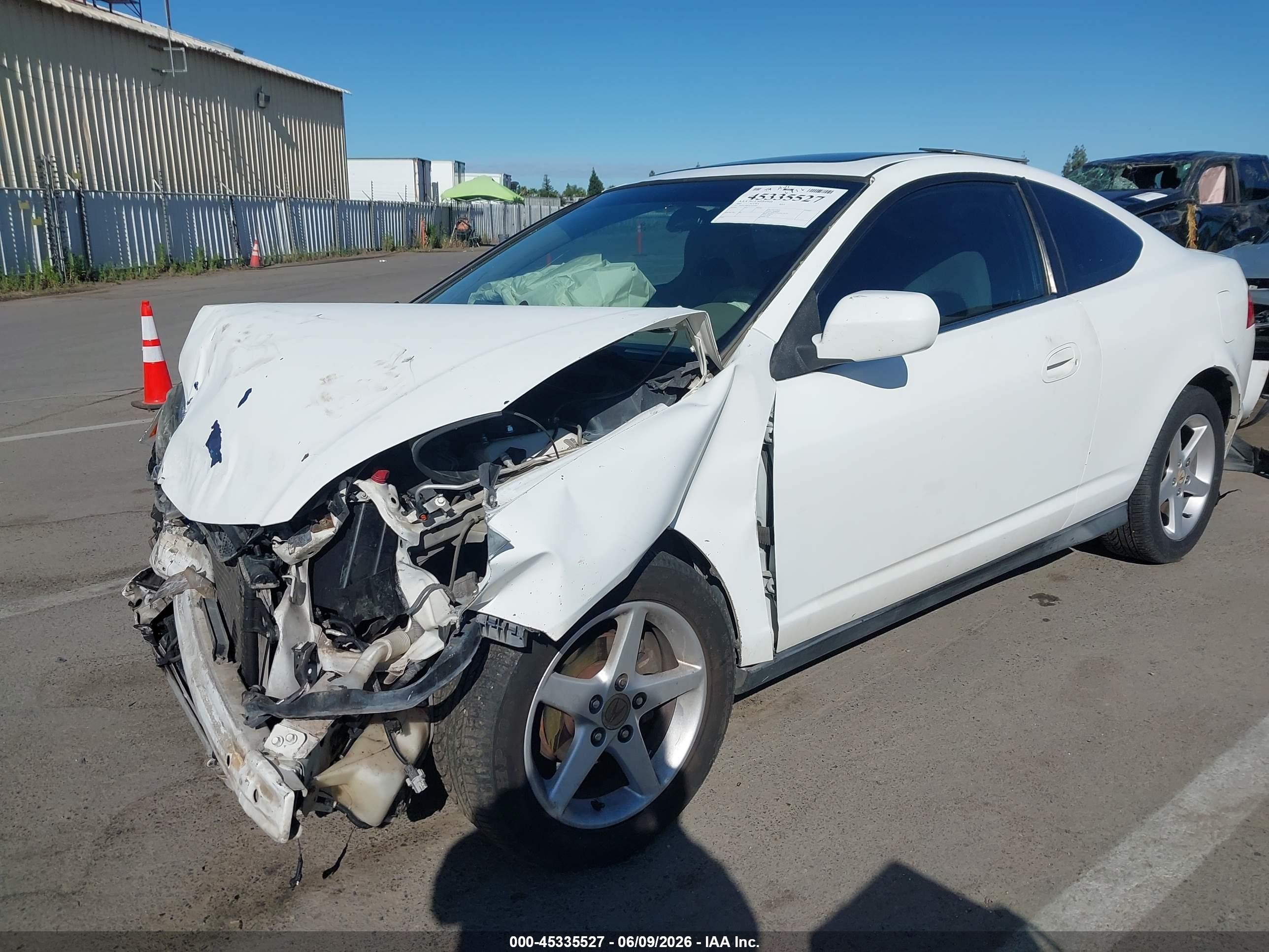2002 Acura Rsx   White vin: JH4DC54822C035368