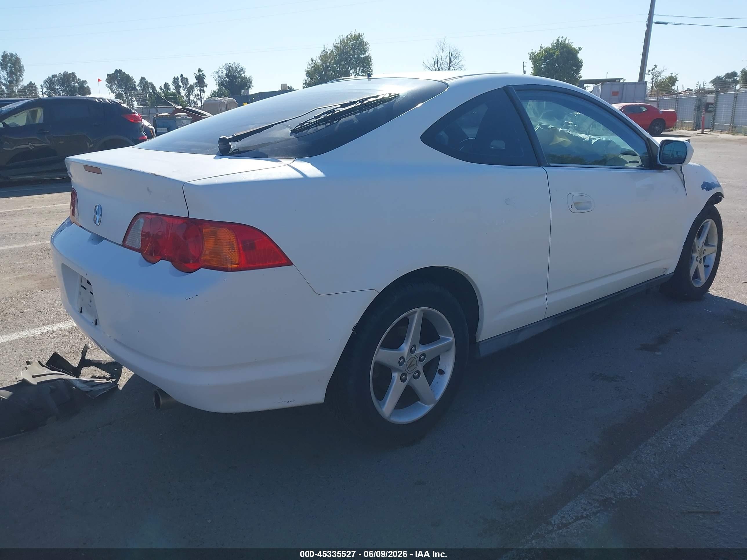 2002 Acura Rsx   White vin: JH4DC54822C035368